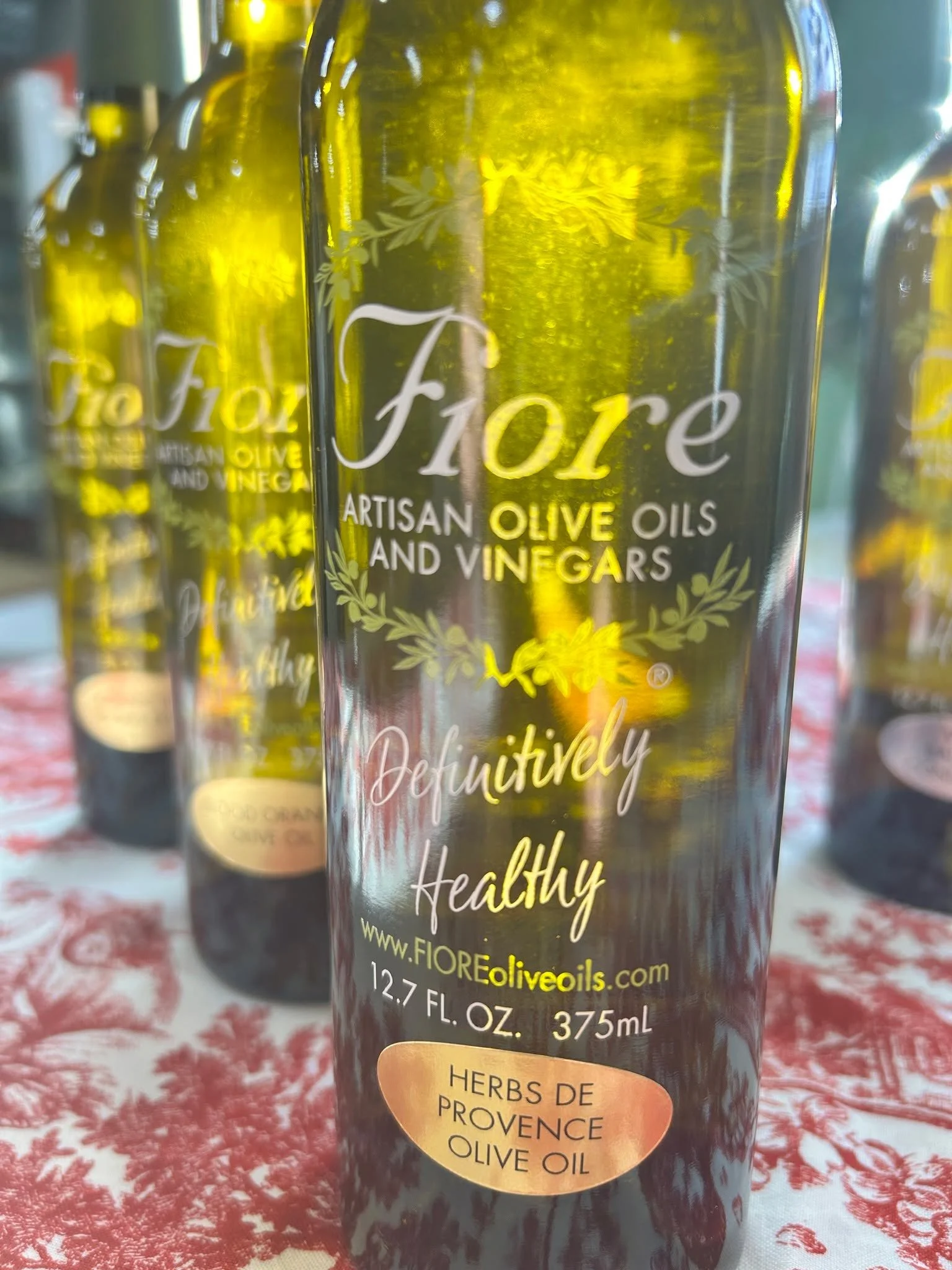 Looking for a gift or just a little something special from Maine? We have lots of Maine-made goods like Fiore Olive Oils, Sugar Meadow Maple Syrup, and Travel Cribbage Boards from Cast and Carve!