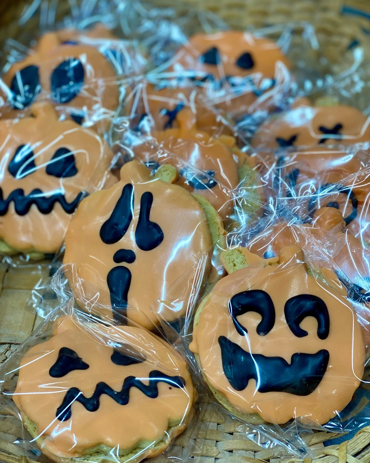We're feeling like fall with all our pumpkin options! We've got Sugar Cookies decorated like pumpkins, but the real flavor is in our Pumpkin Chocolate Chip Cookies, and Pumpkin Cinnamon Scones.