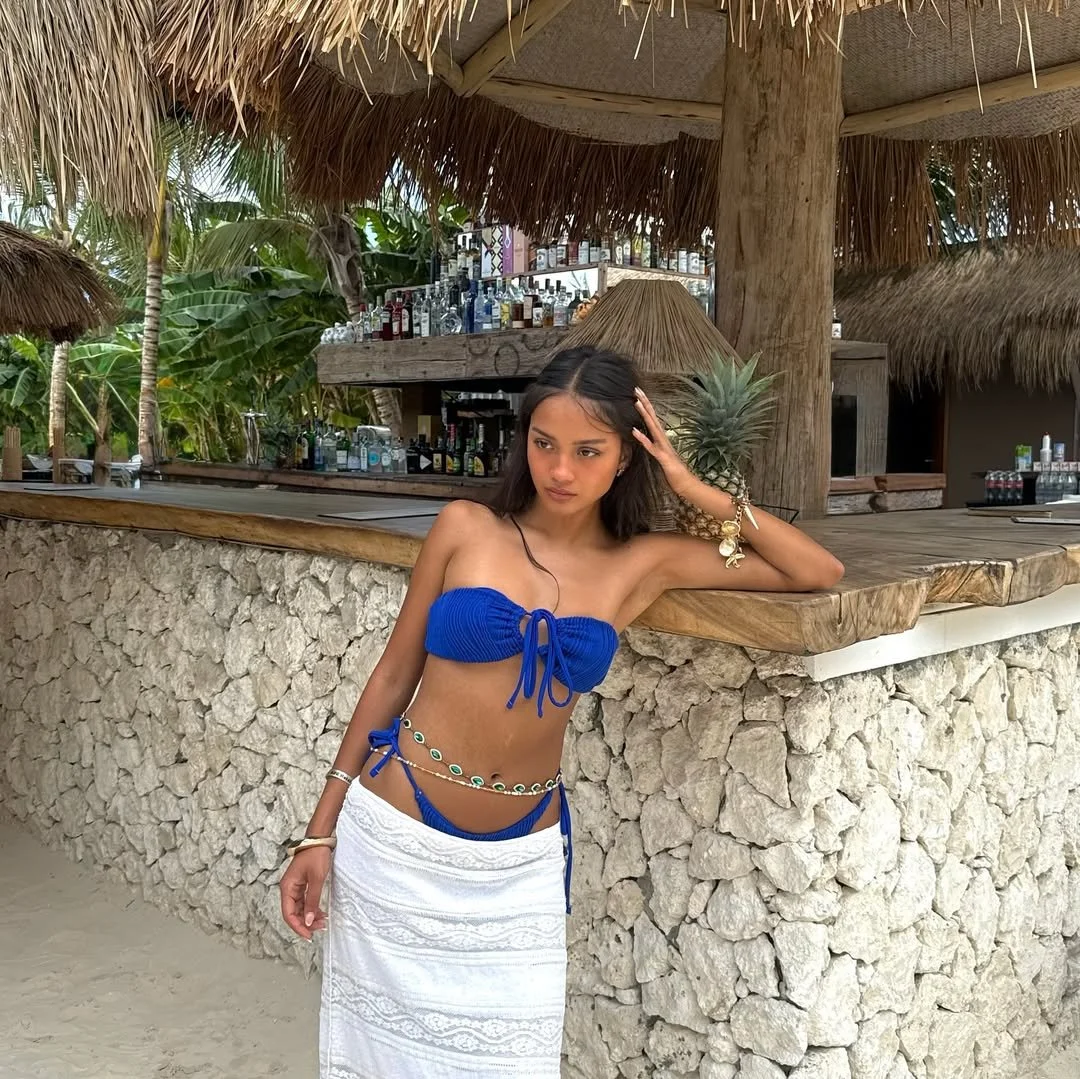 Wouldn’t be mad if I lost my passport 🍍 (1).jpg