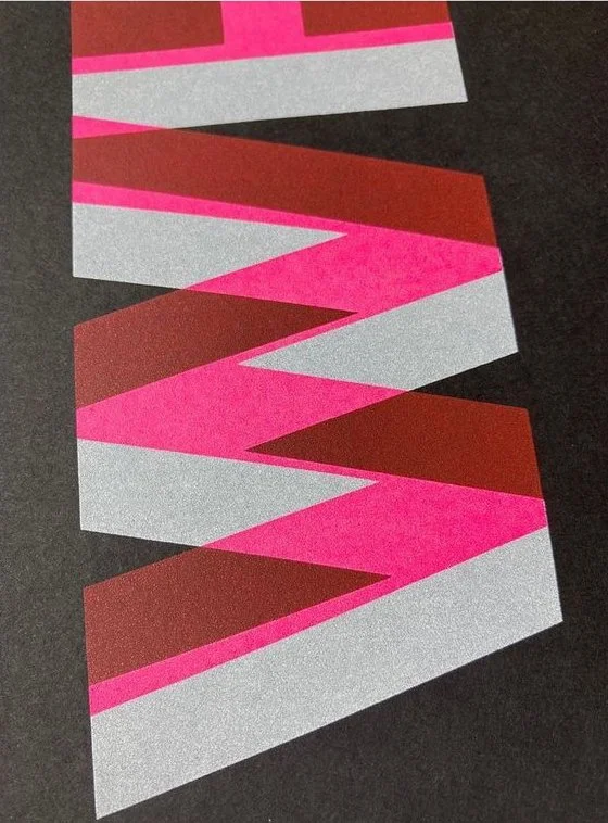 broniabronia_it is what is it_pink 2.PNG