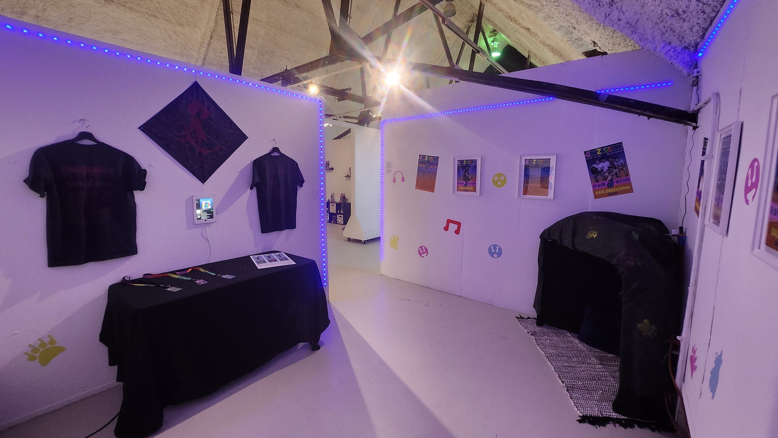 Lights on apparel table and photo opportunity 