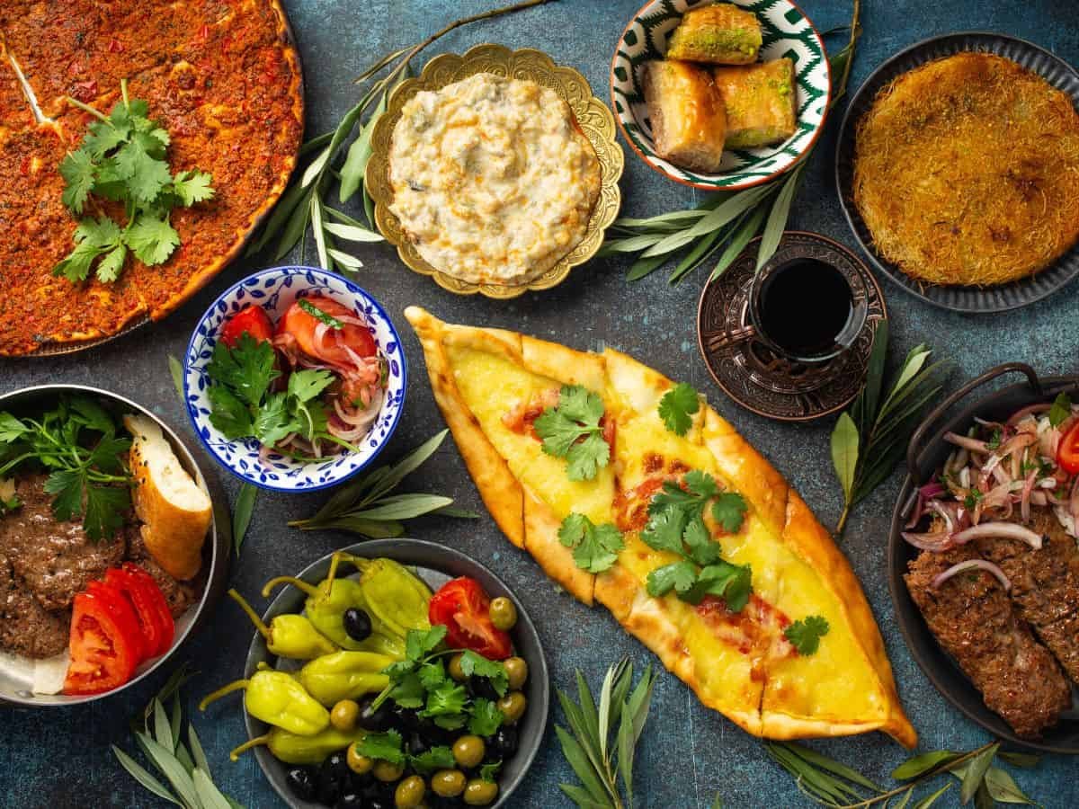 foods-traditional-food-around-the-world.jpg