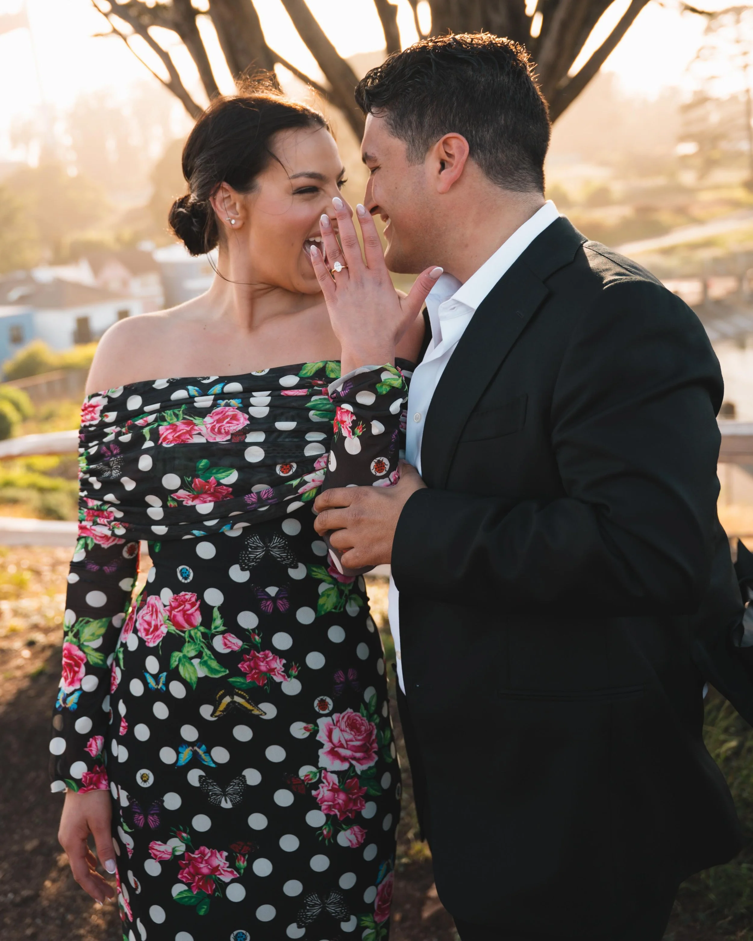 William + Lily&rsquo;s Twin Peaks Engagement <3

It&rsquo;s always so special shooting my favorite spots in SF on such beautiful occasions. :) 

Been shooting a lot recently !! Can&rsquo;t wait to share more.