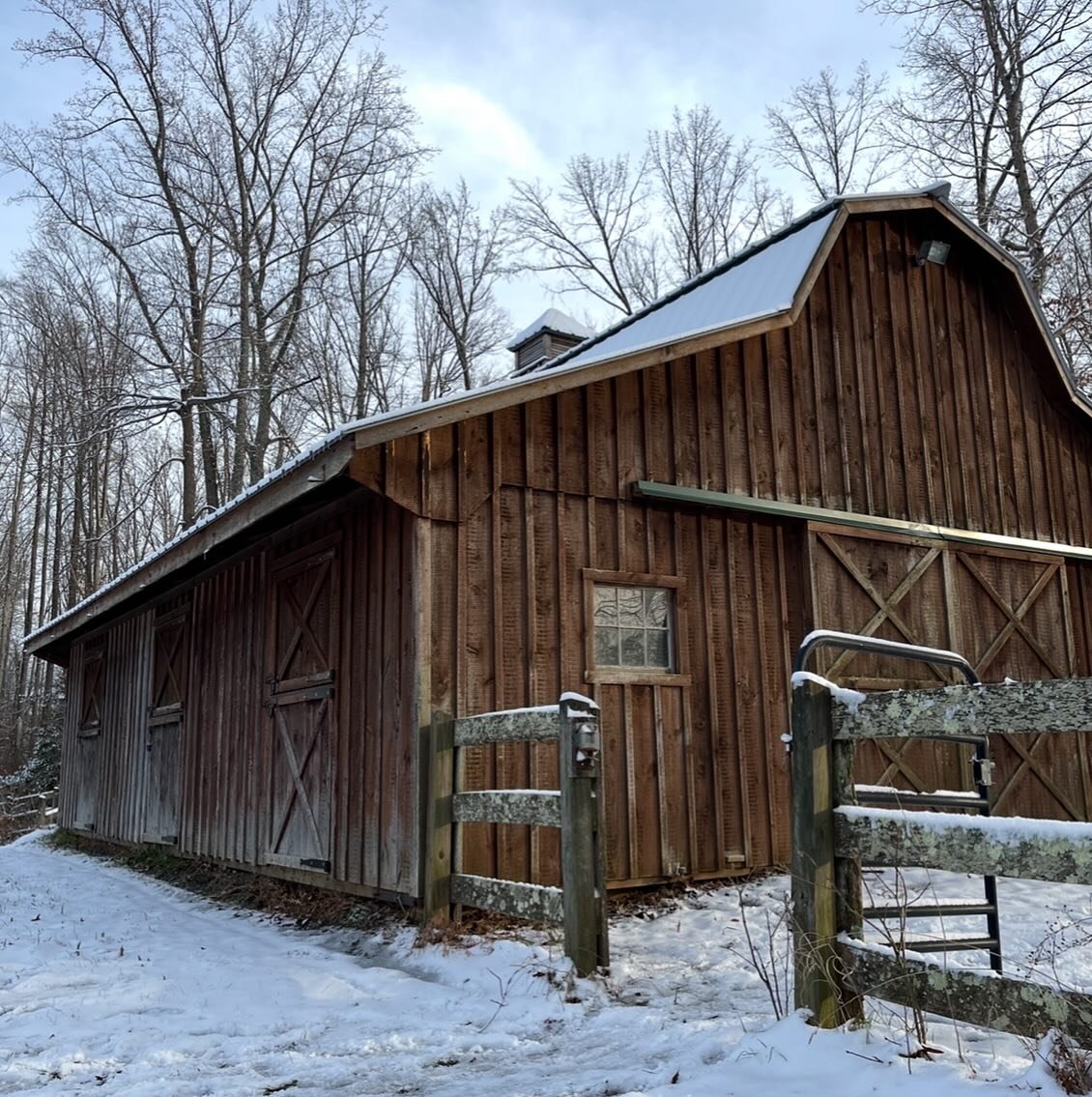 A couple weeks ago, we got word from our barn landlord that they were needing use of their barn back.  For a year and a half, we&rsquo;ve been SO fortunate for the goats to call this barn home and we&rsquo;ve been thankful to be able to settle into w
