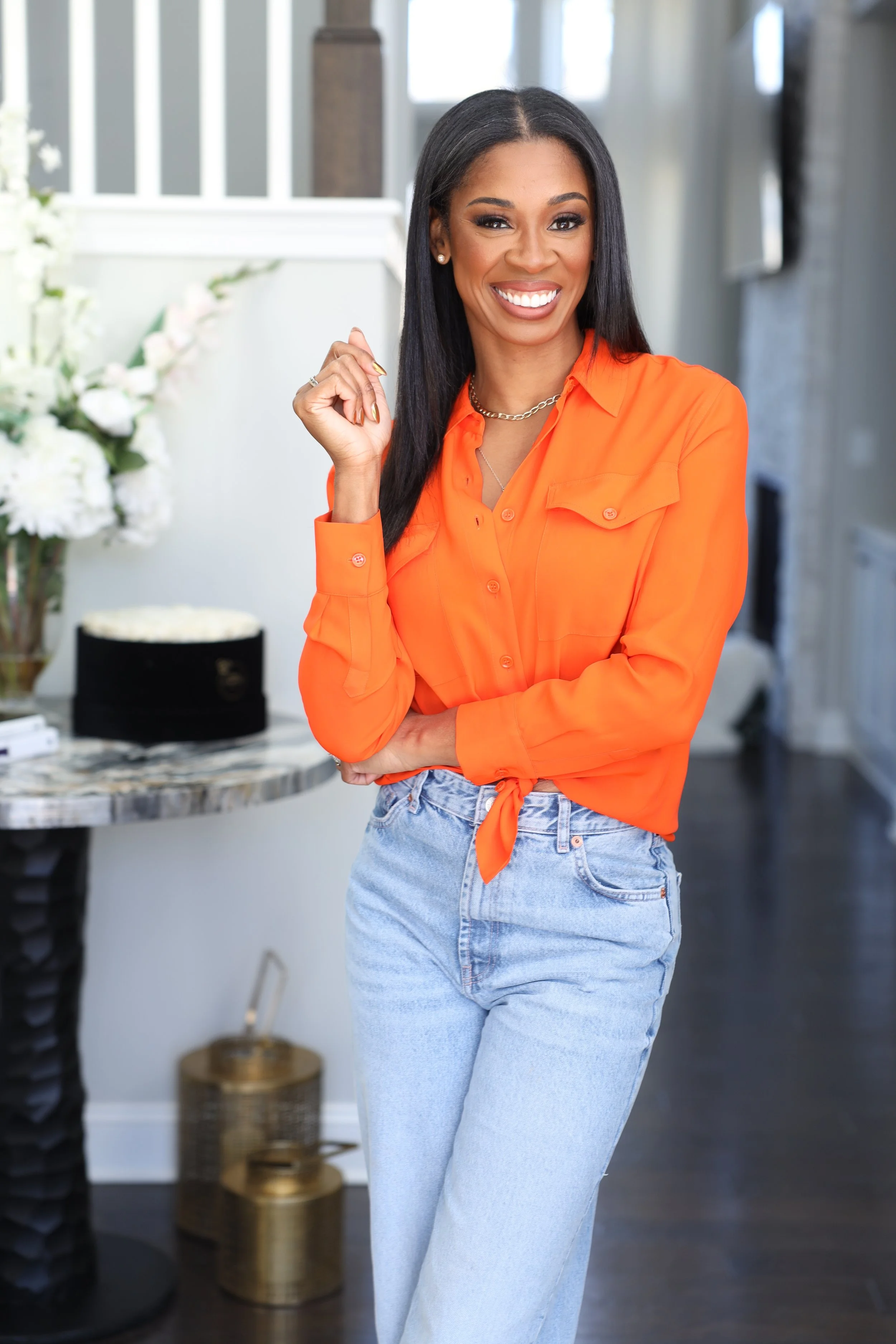 headshot Ashley Dixon.JPG