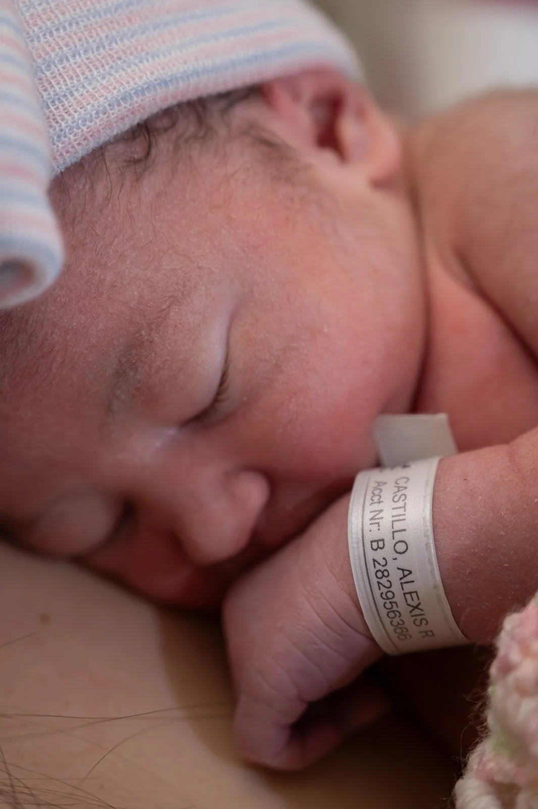 RaePhoto_Aug26_25_Lexi_Birth_64.jpg