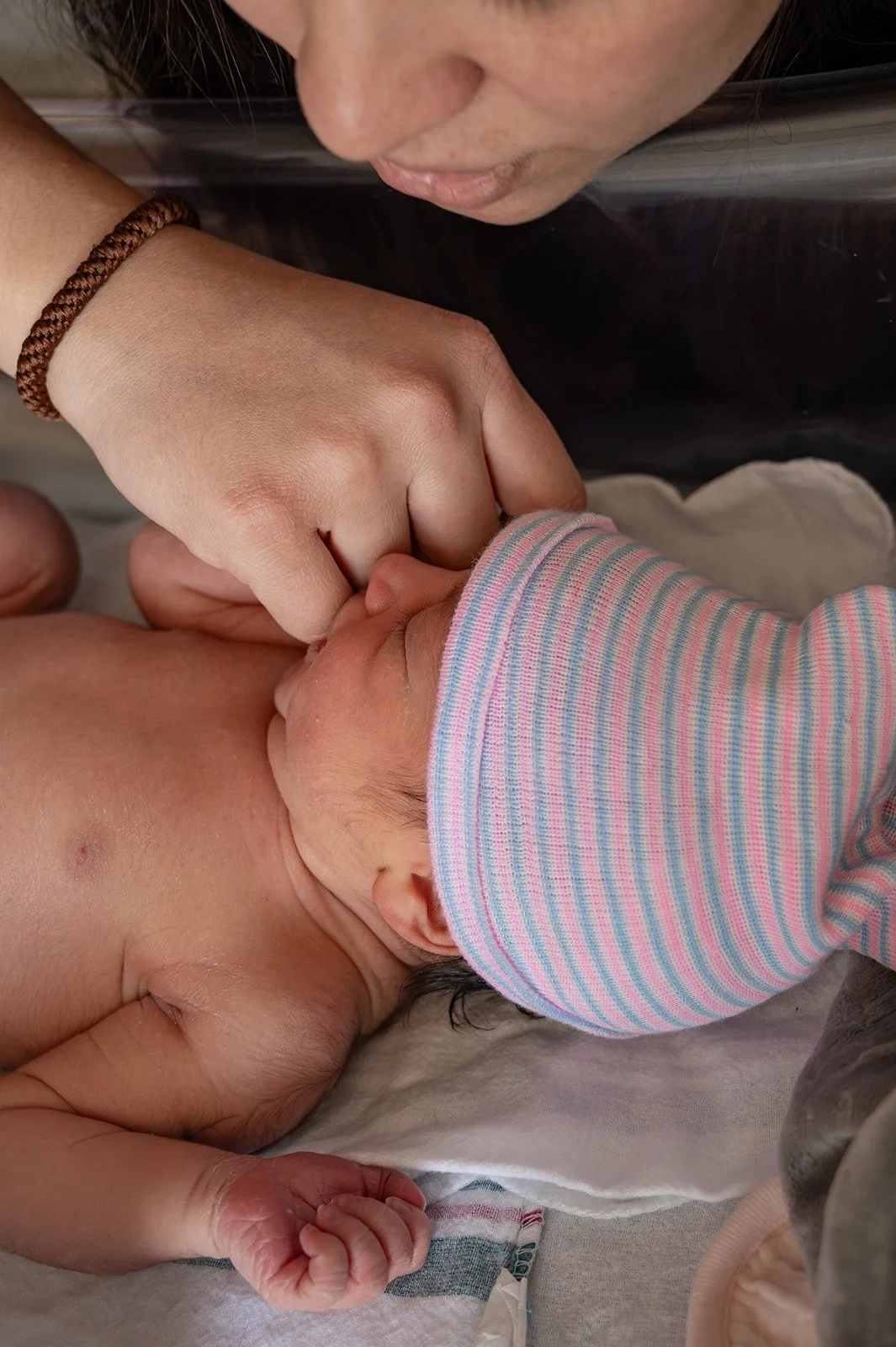 RaePhoto_Jan15_26_Kim_Johnny_Birth_146.jpg