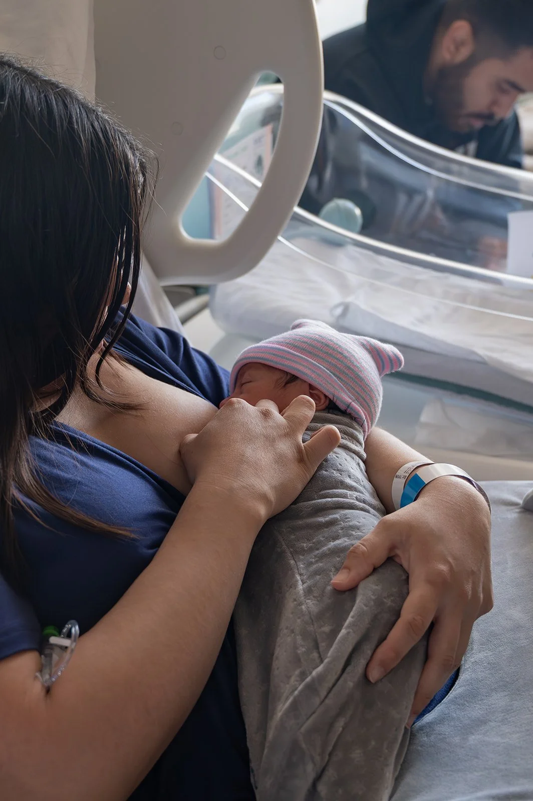 RaePhoto_Jan15_26_Kim_Johnny_Birth_45.jpg