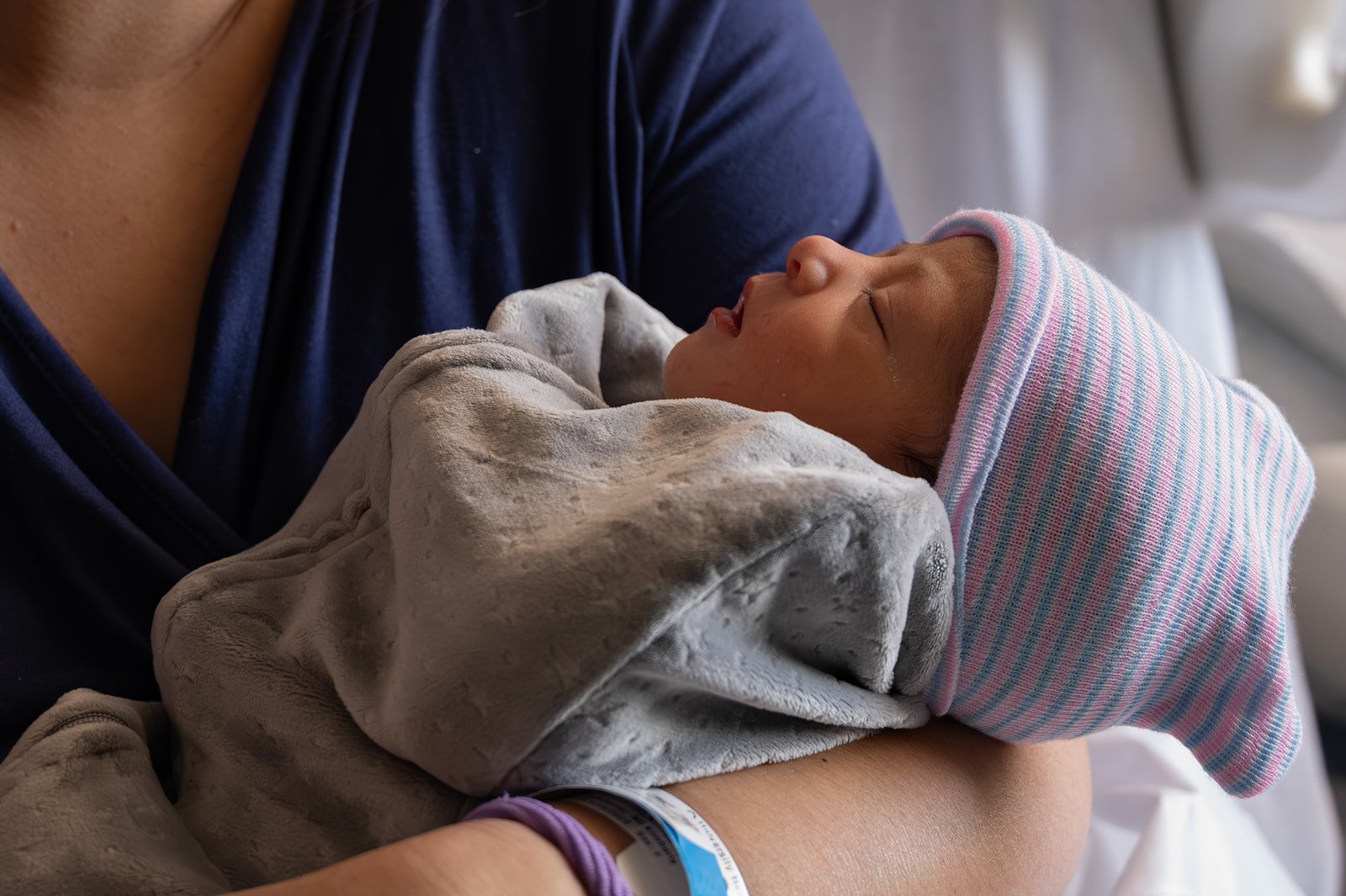 RaePhoto_Jan15_26_Kim_Johnny_Birth_130.jpg