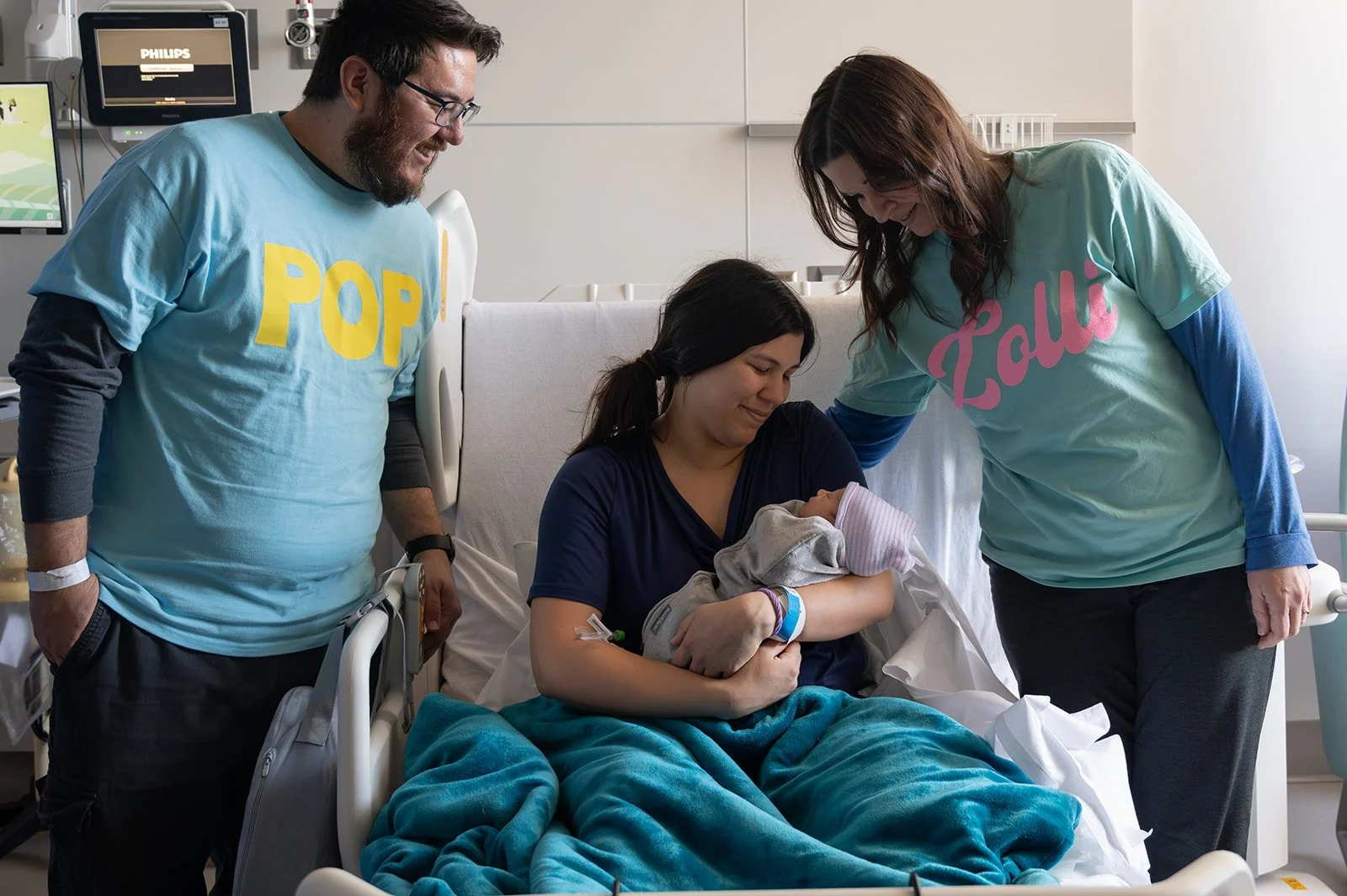 RaePhoto_Jan15_26_Kim_Johnny_Birth_129.jpg