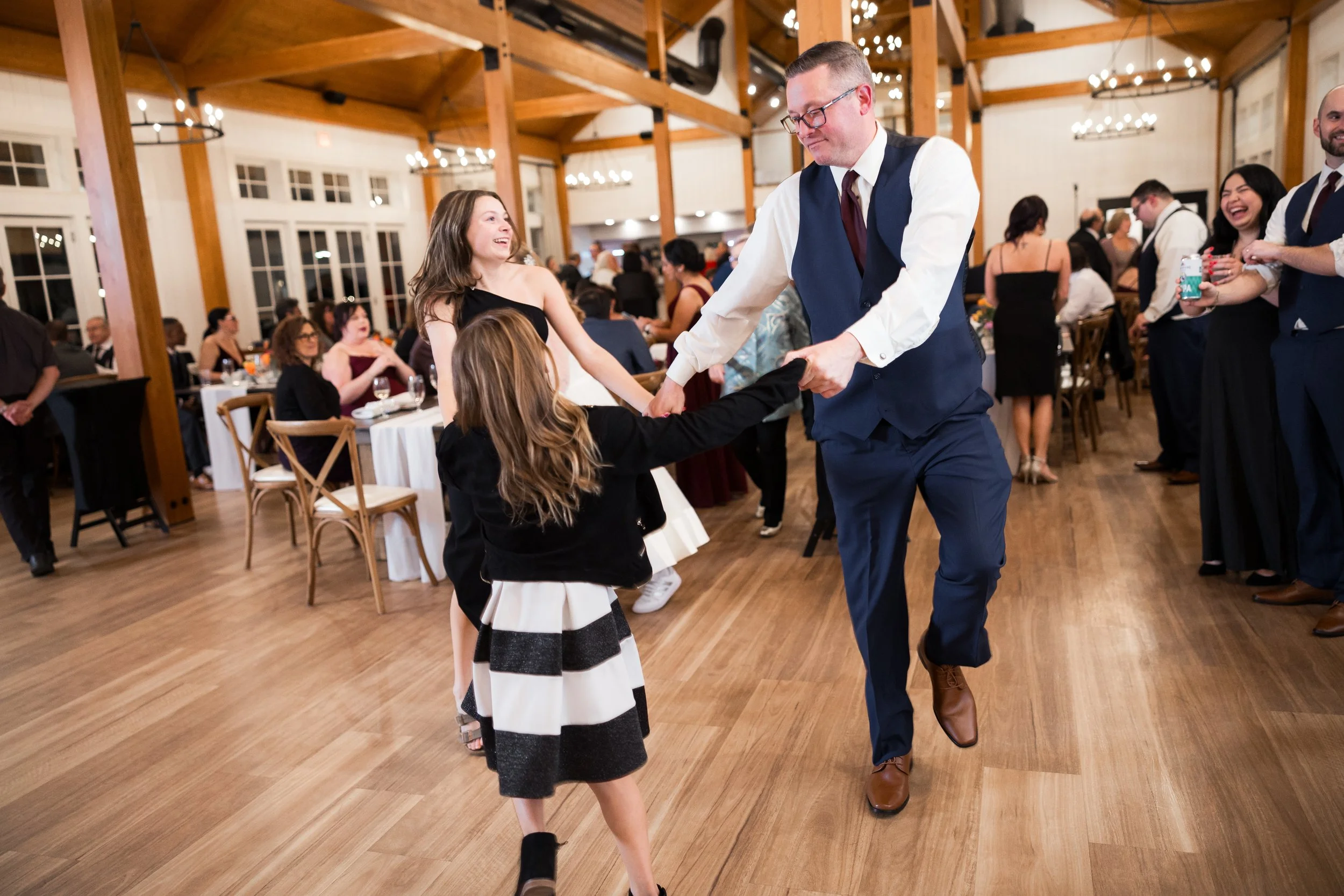 Owls-Nest-Thornton-NH-wedding-Brown-111123-HRZ-415.jpg