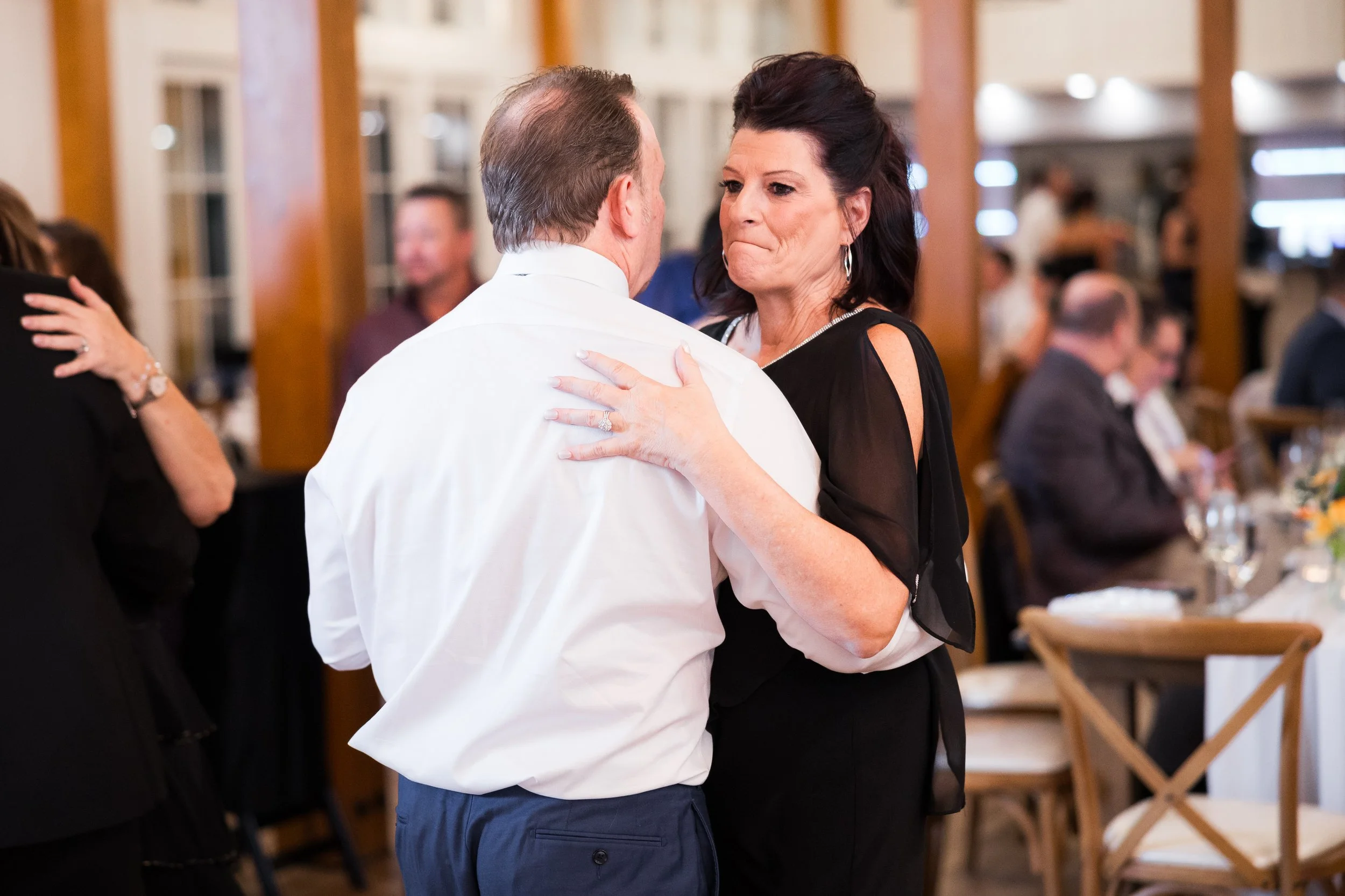 Owls-Nest-Thornton-NH-wedding-Brown-111123-HRZ-434.jpg
