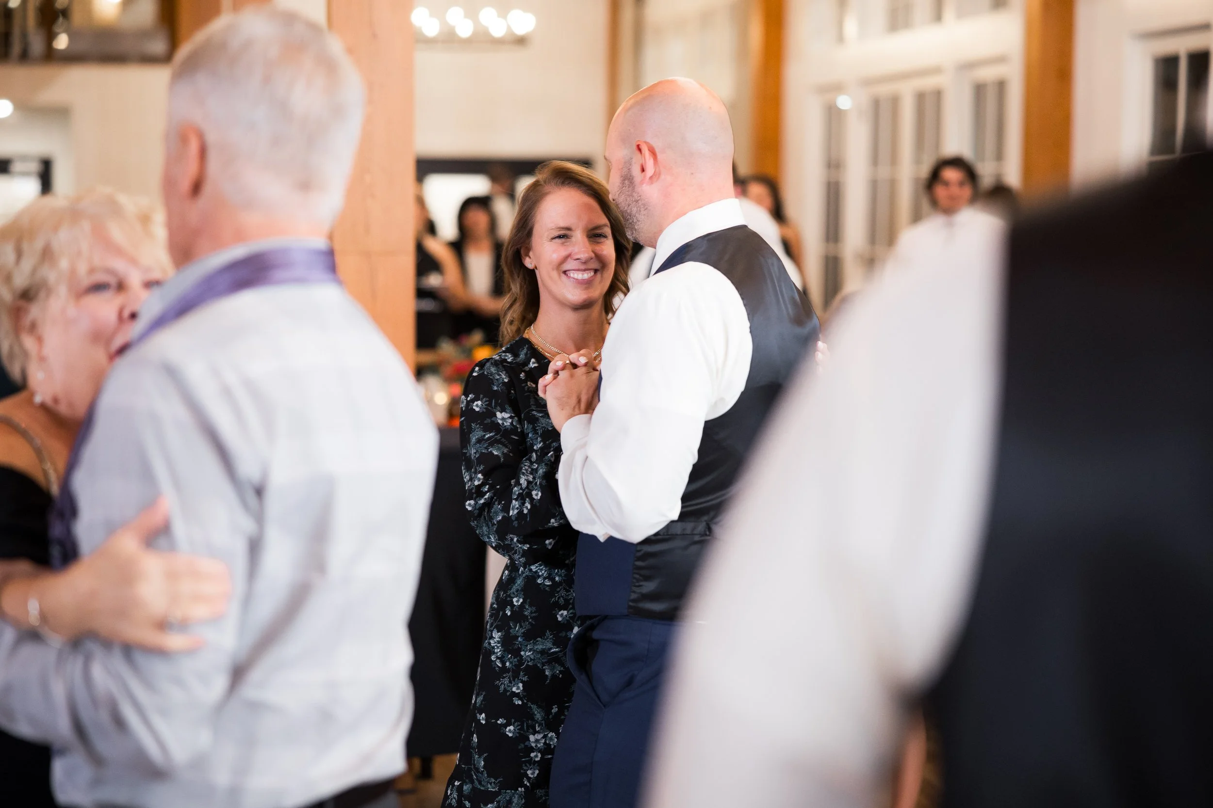 Owls-Nest-Thornton-NH-wedding-Brown-111123-HRZ-429.jpg