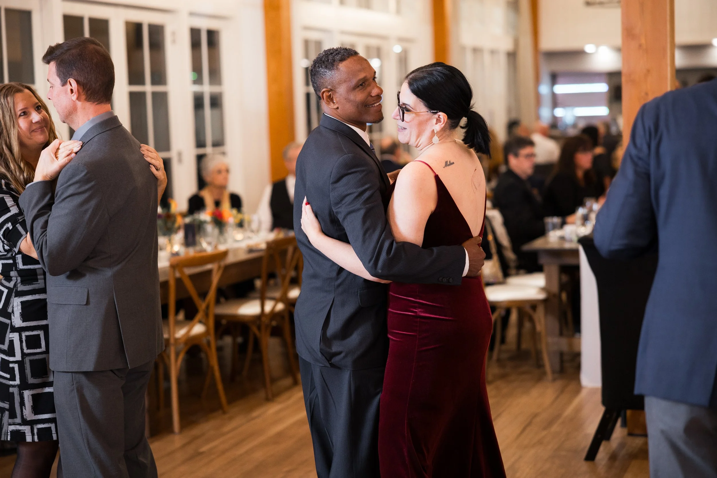 Owls-Nest-Thornton-NH-wedding-Brown-111123-HRZ-428.jpg