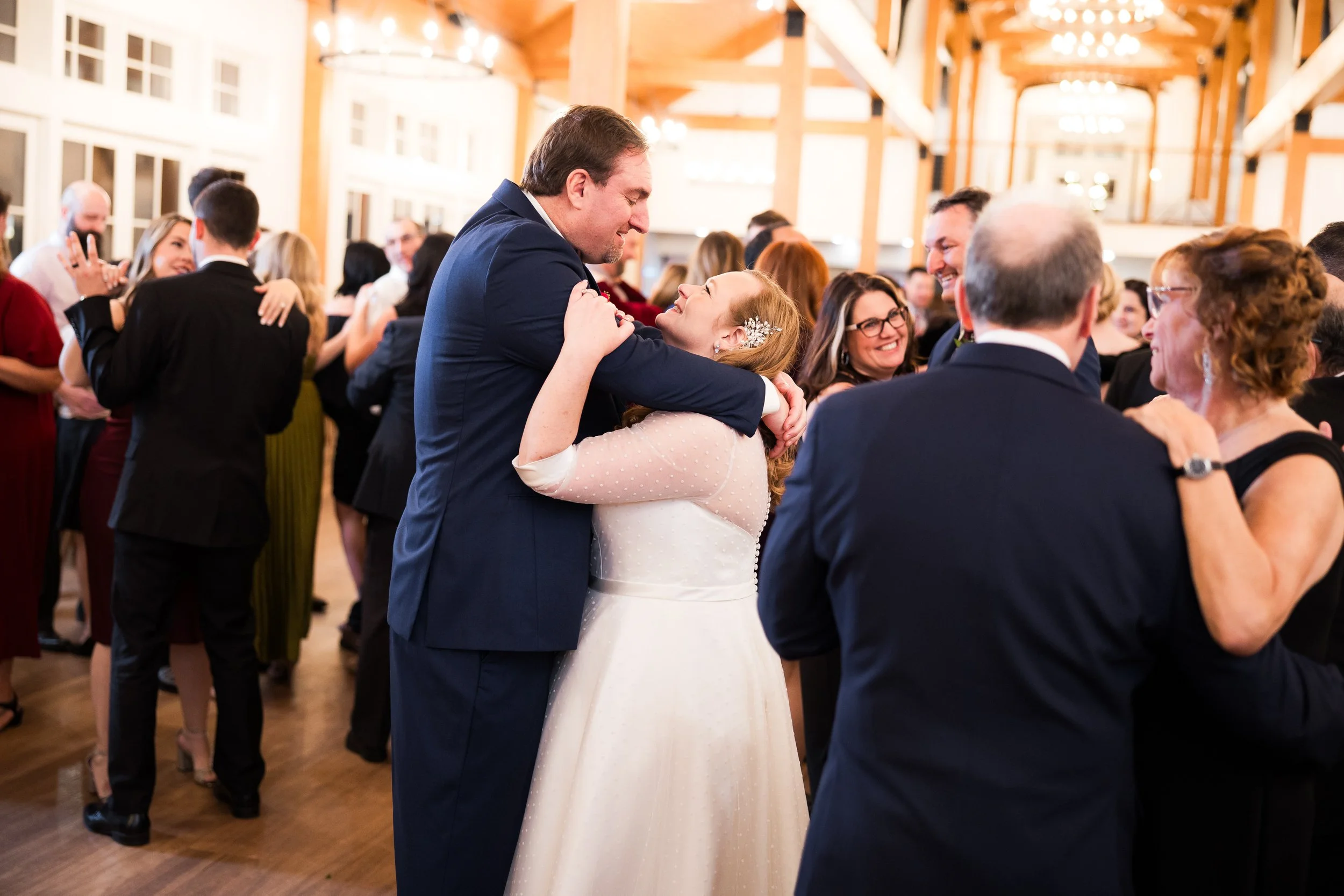 Owls-Nest-Thornton-NH-wedding-Brown-111123-HRZ-328.jpg