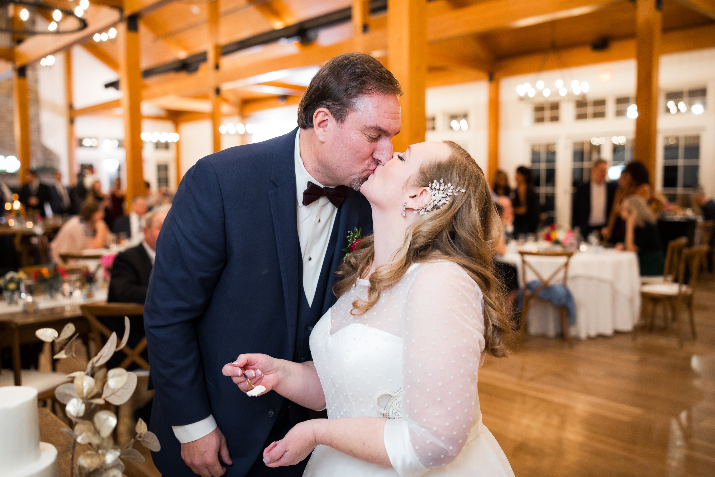 Owls-Nest-Thornton-NH-wedding-Brown-111123-HRZ-395.jpg