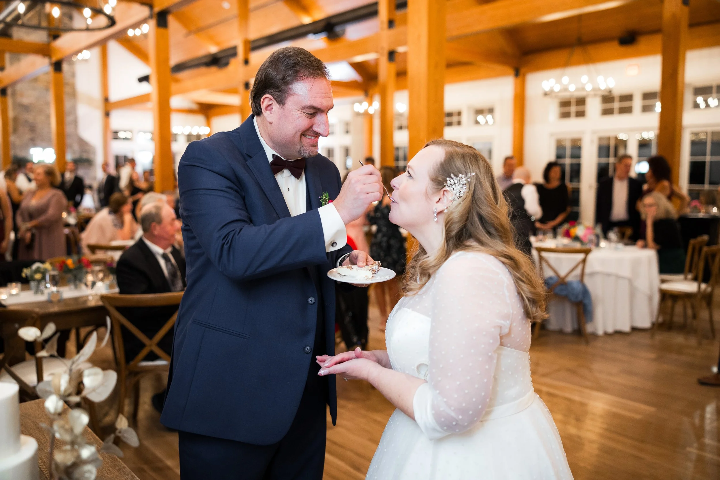 Owls-Nest-Thornton-NH-wedding-Brown-111123-HRZ-392.jpg