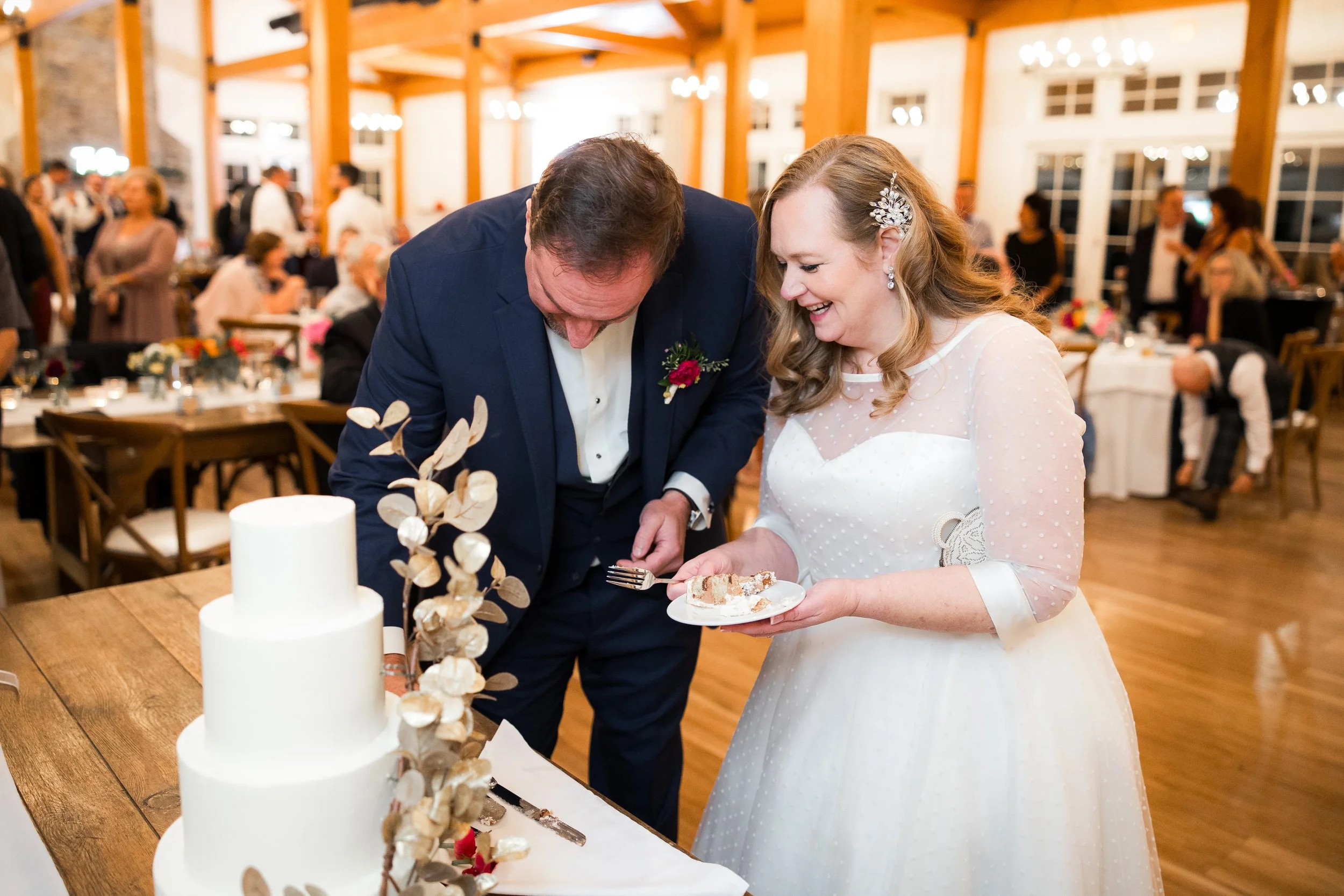 Owls-Nest-Thornton-NH-wedding-Brown-111123-HRZ-389.jpg