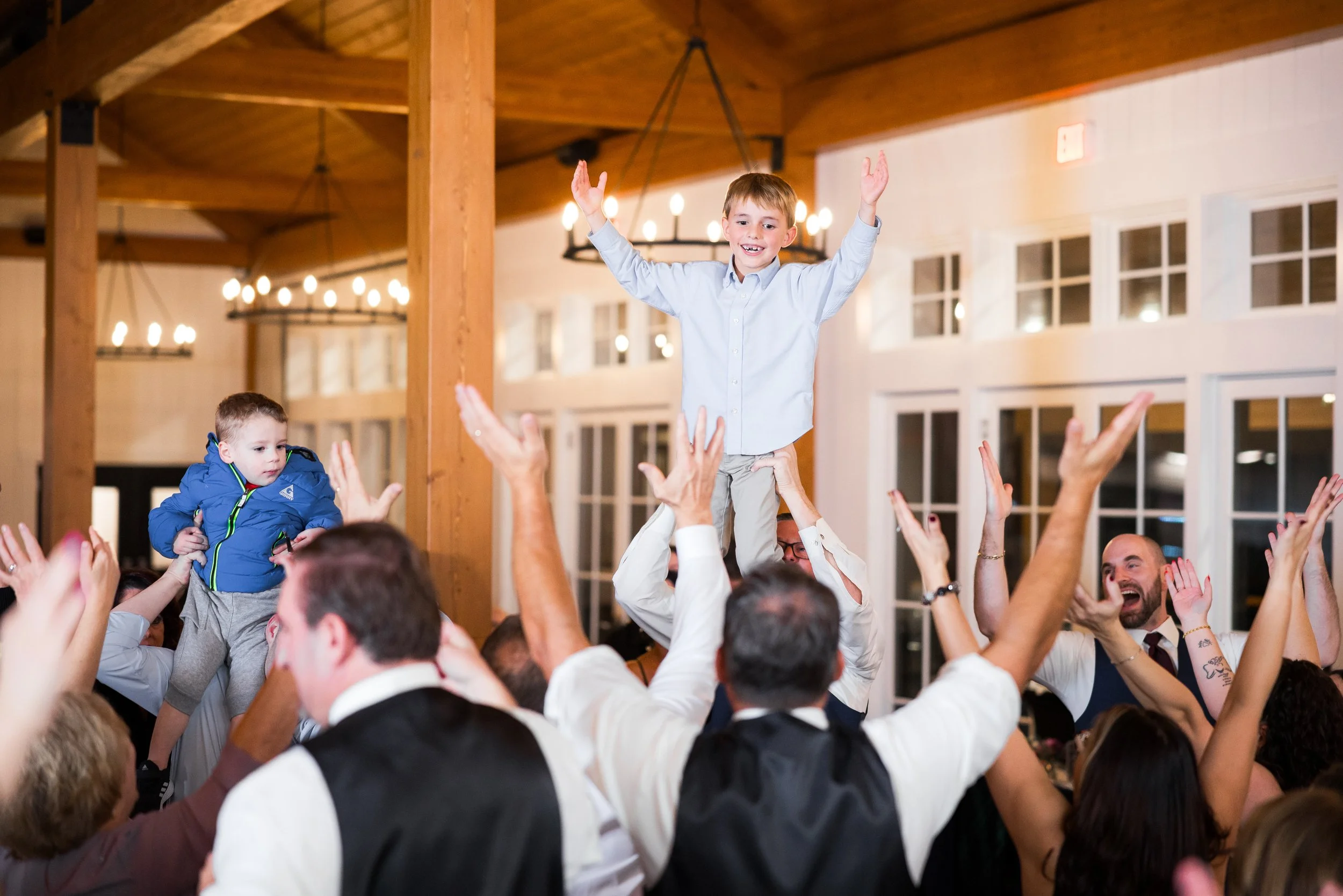 Owls-Nest-Thornton-NH-wedding-Brown-111123-HRZ-483.jpg