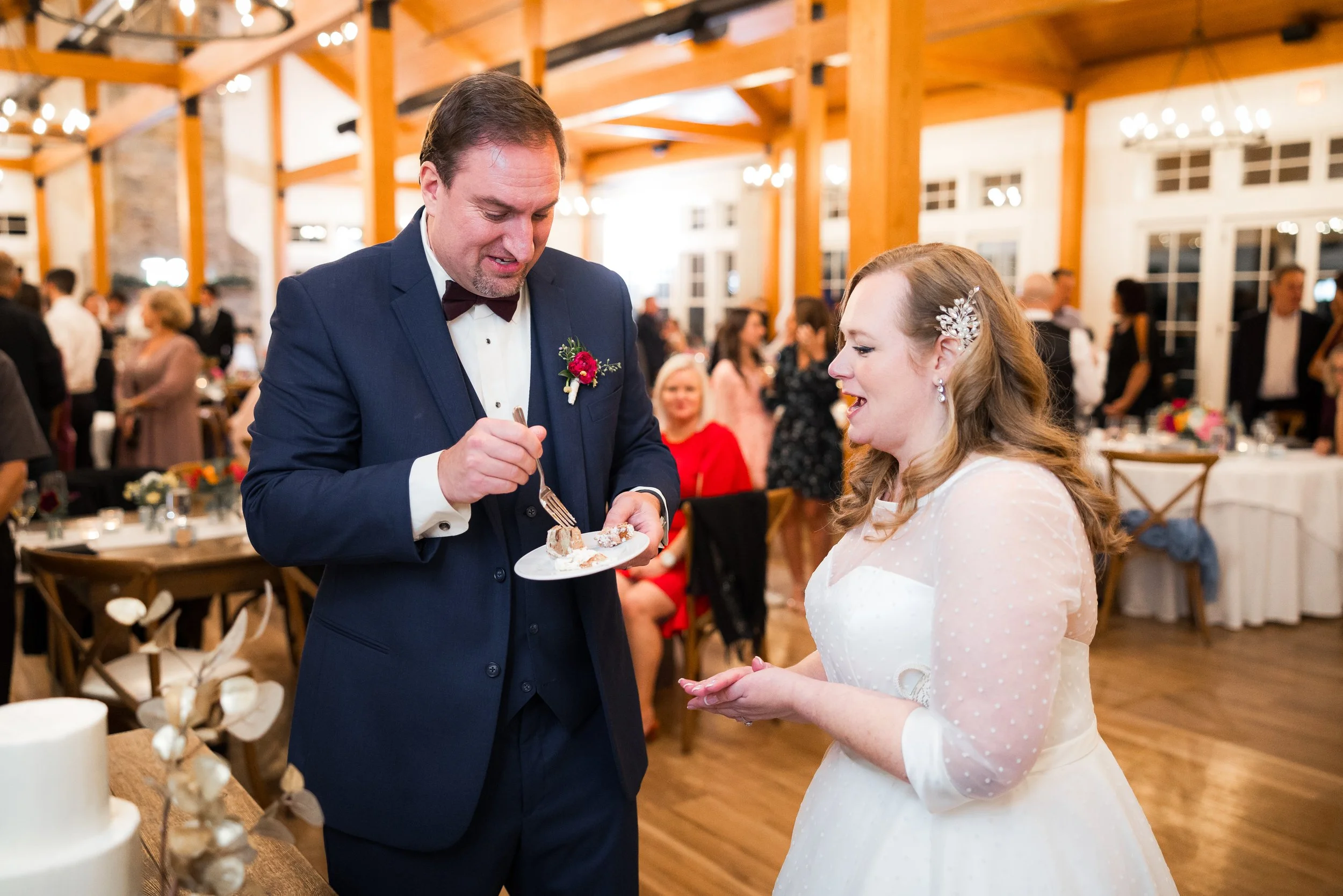 Owls-Nest-Thornton-NH-wedding-Brown-111123-HRZ-390.jpg
