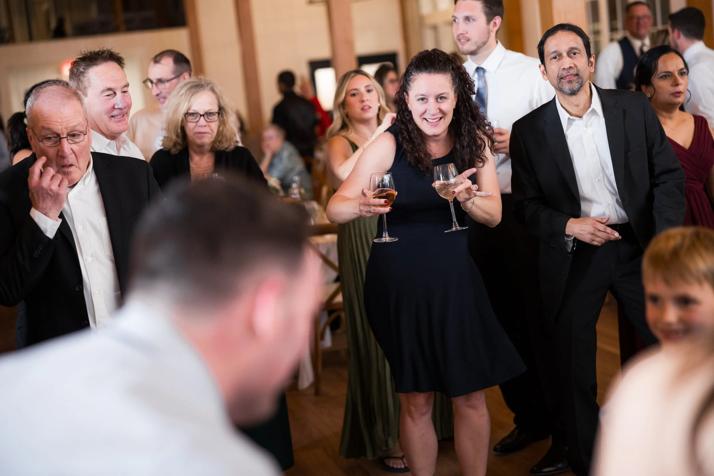 Owls-Nest-Thornton-NH-wedding-Brown-111123-HRZ-464.jpg
