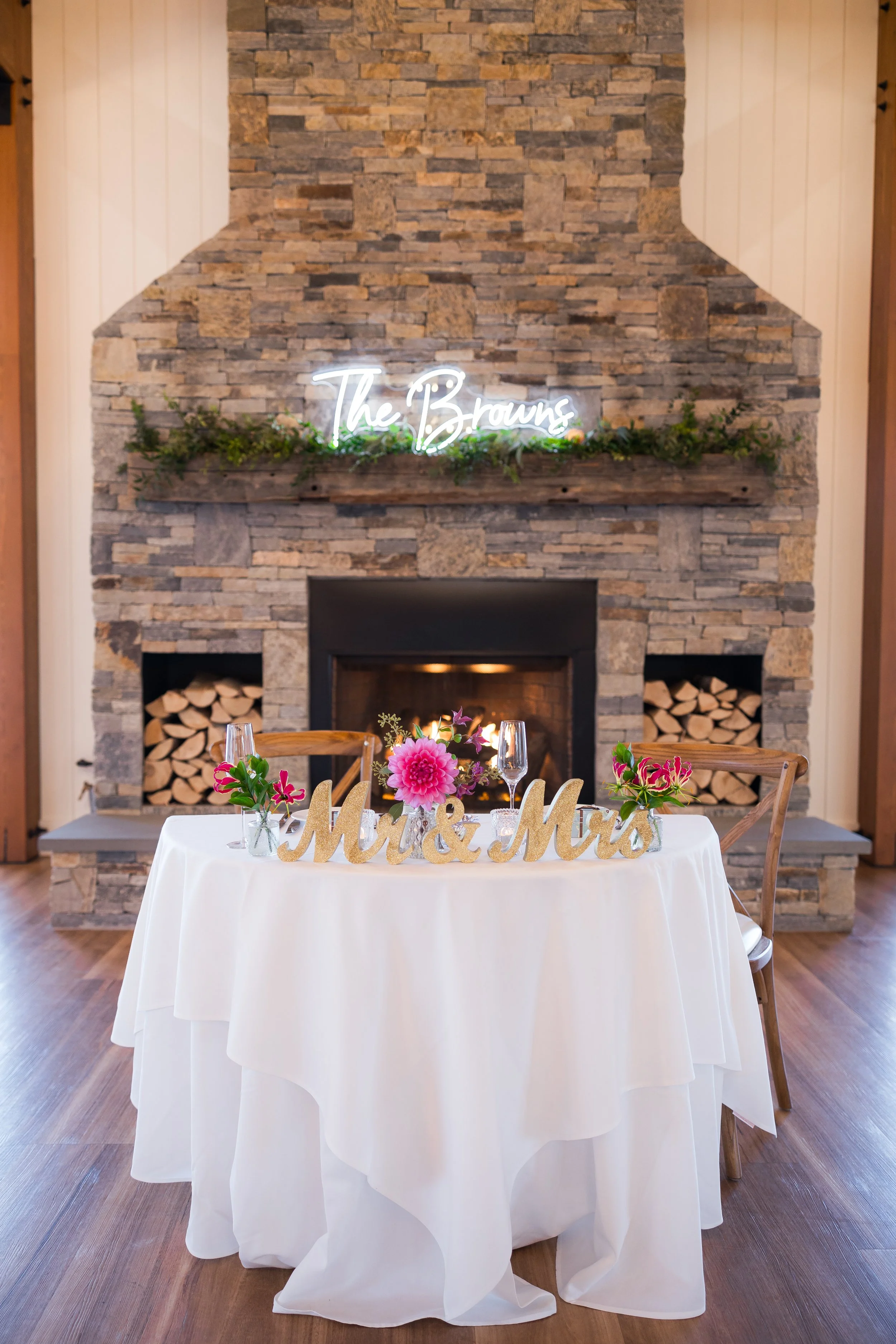Owls-Nest-Thornton-NH-wedding-Brown-111123-HRZ-289.jpg
