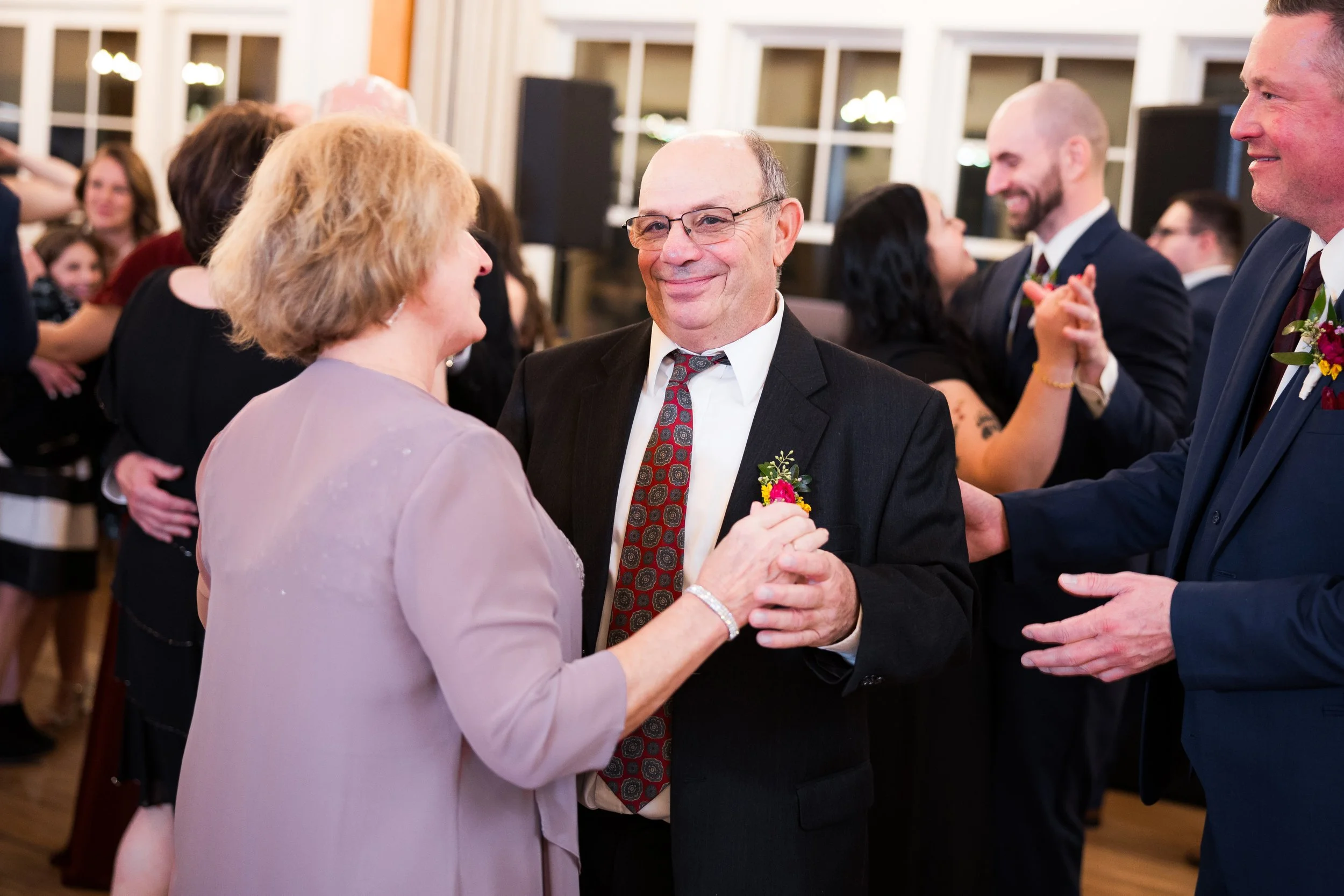 Owls-Nest-Thornton-NH-wedding-Brown-111123-HRZ-323.jpg