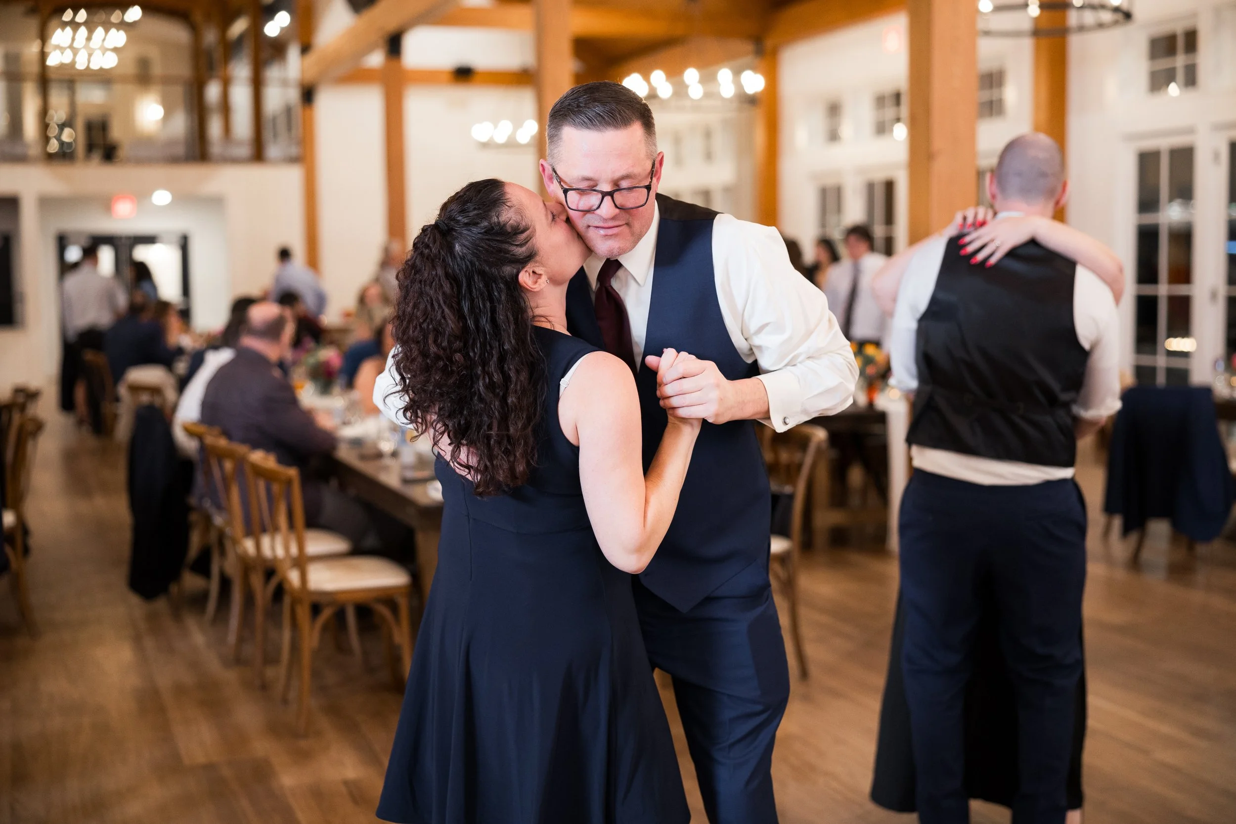 Owls-Nest-Thornton-NH-wedding-Brown-111123-HRZ-425.jpg