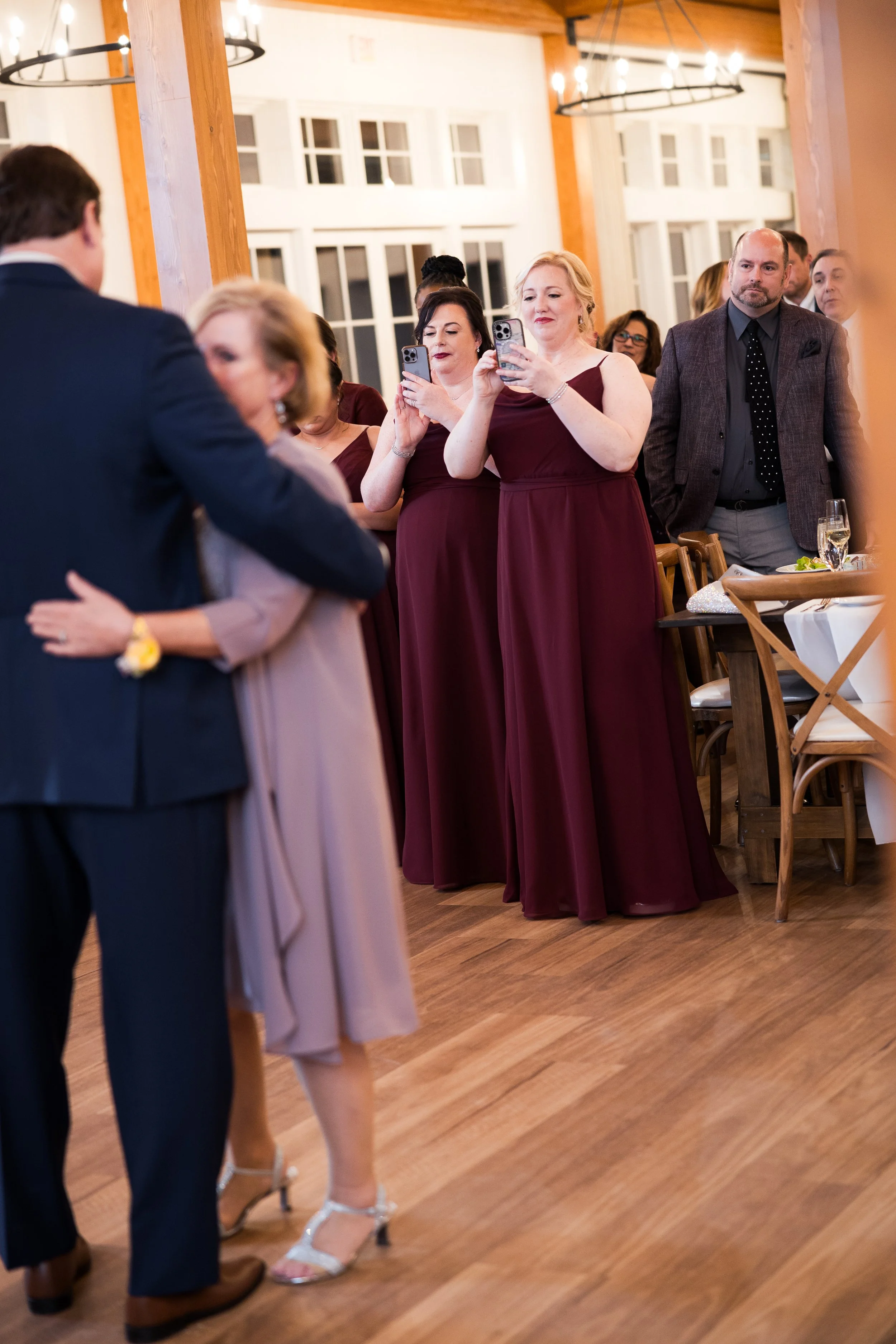 Owls-Nest-Thornton-NH-wedding-Brown-111123-HRZ-340.jpg
