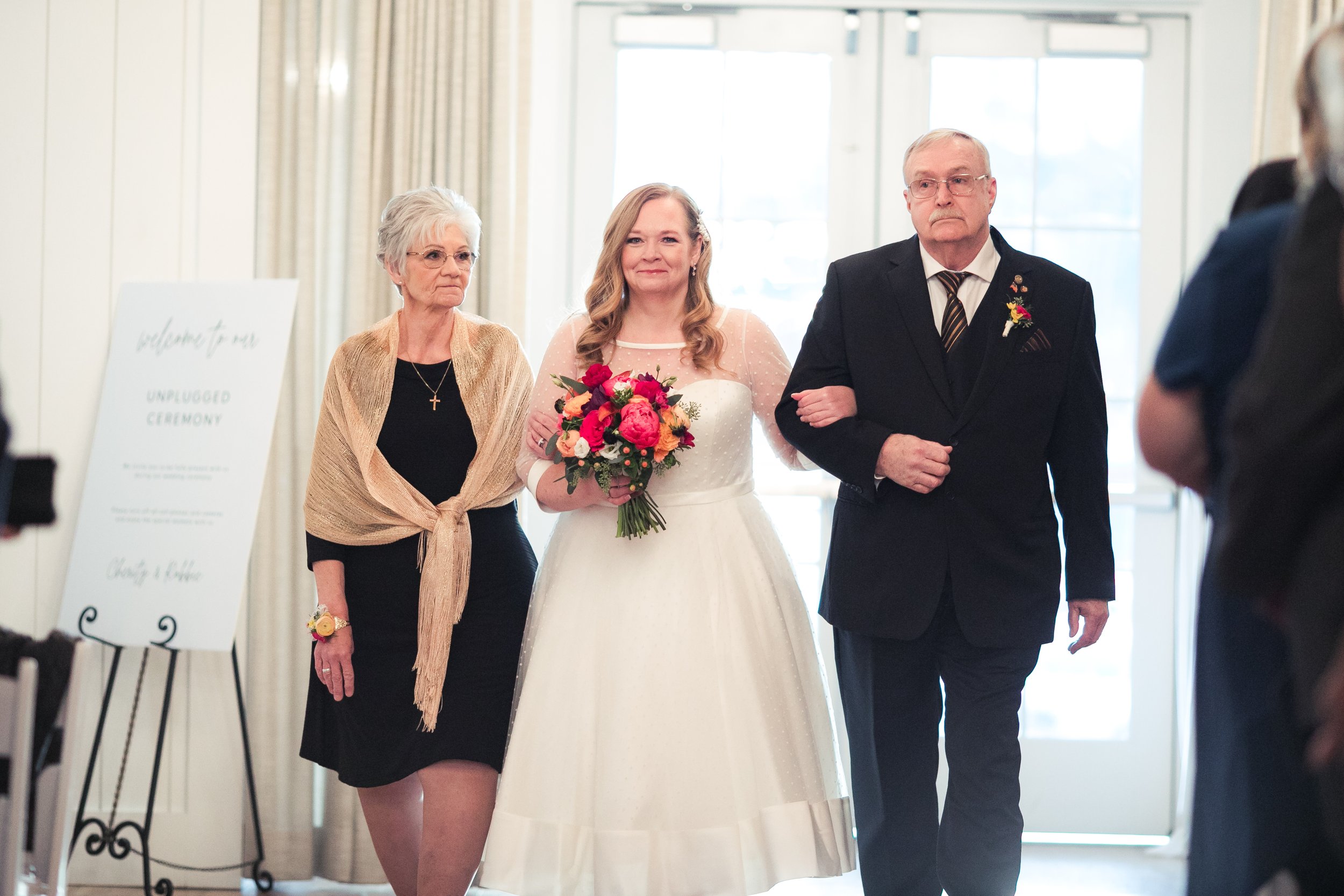 Owls-Nest-Thornton-NH-wedding-Brown-111123-HRZ-235.jpg