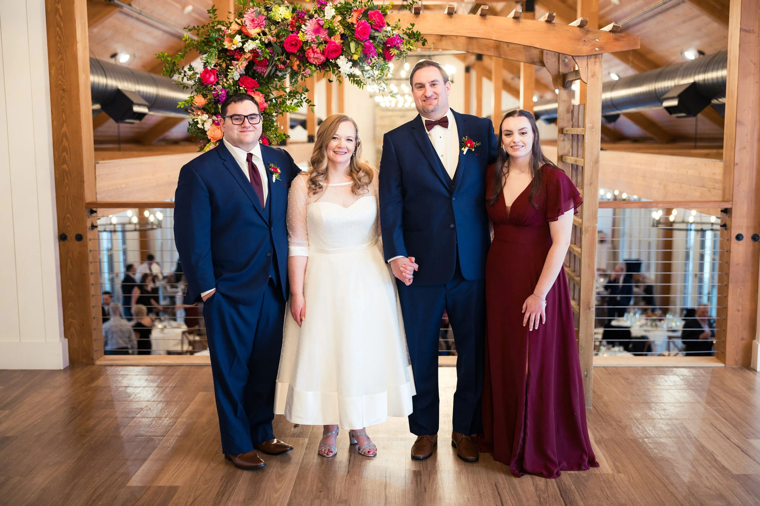 Owls-Nest-Thornton-NH-wedding-Brown-111123-HRZ-162.jpg