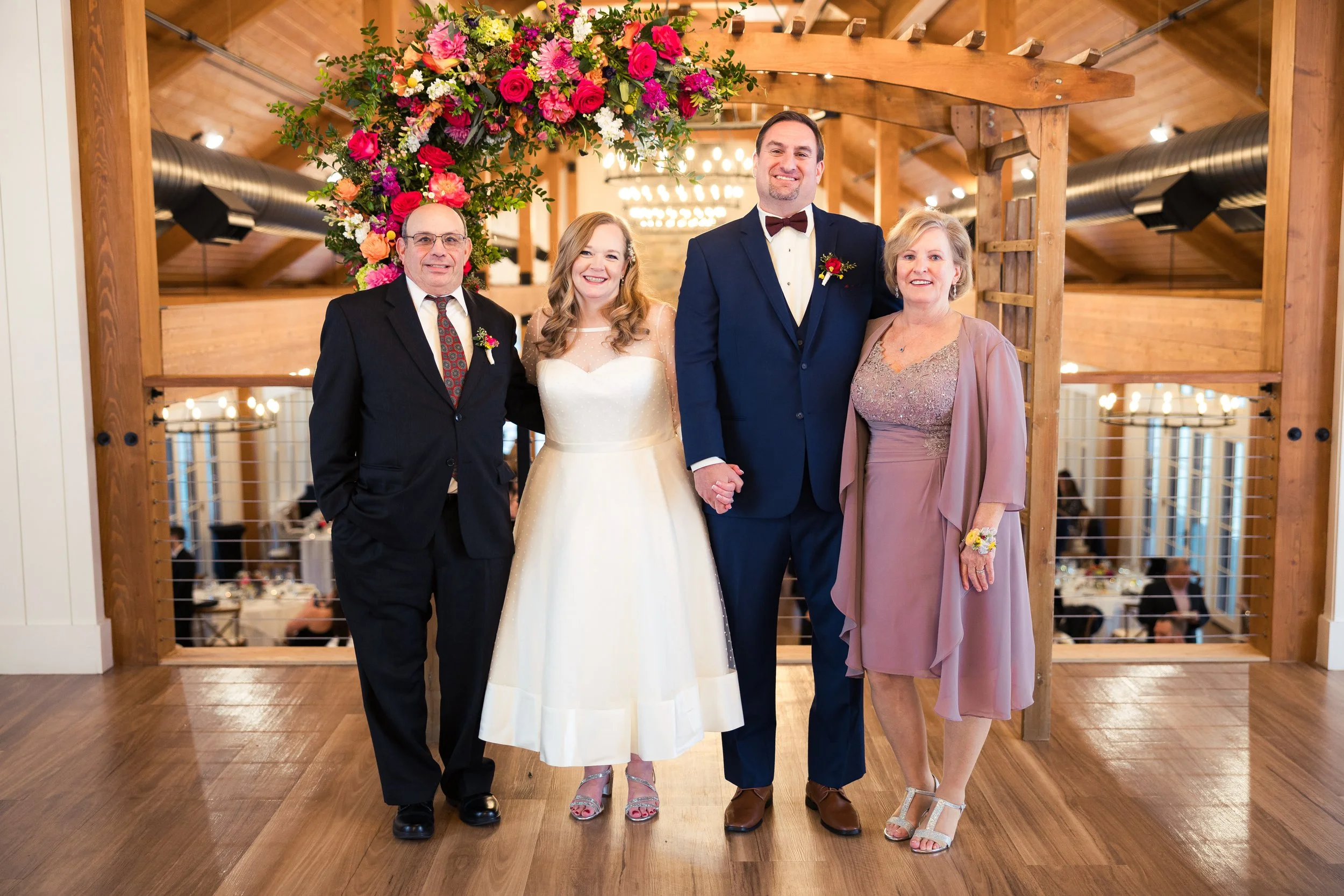 Owls-Nest-Thornton-NH-wedding-Brown-111123-HRZ-170.jpg