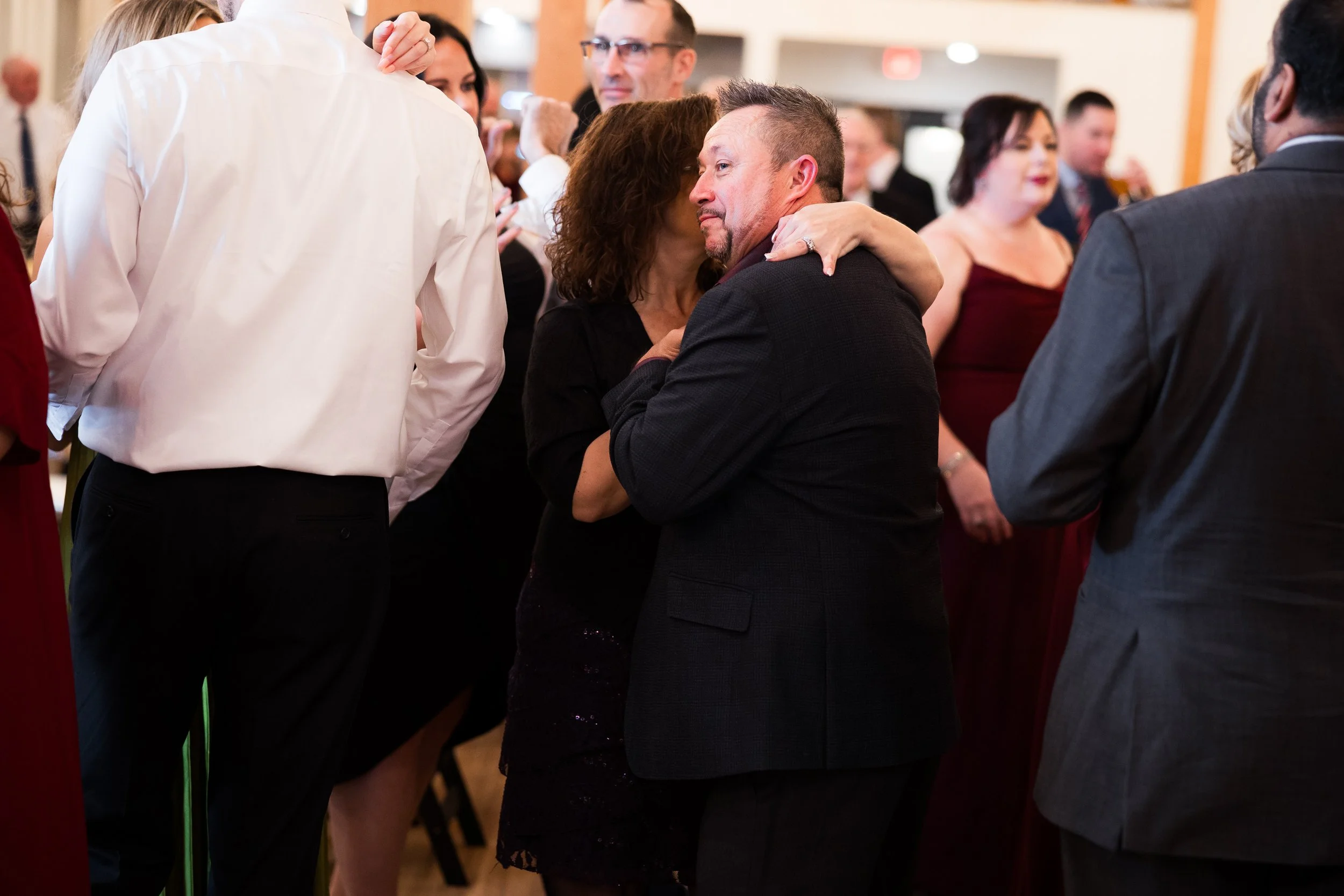 Owls-Nest-Thornton-NH-wedding-Brown-111123-HRZ-324.jpg