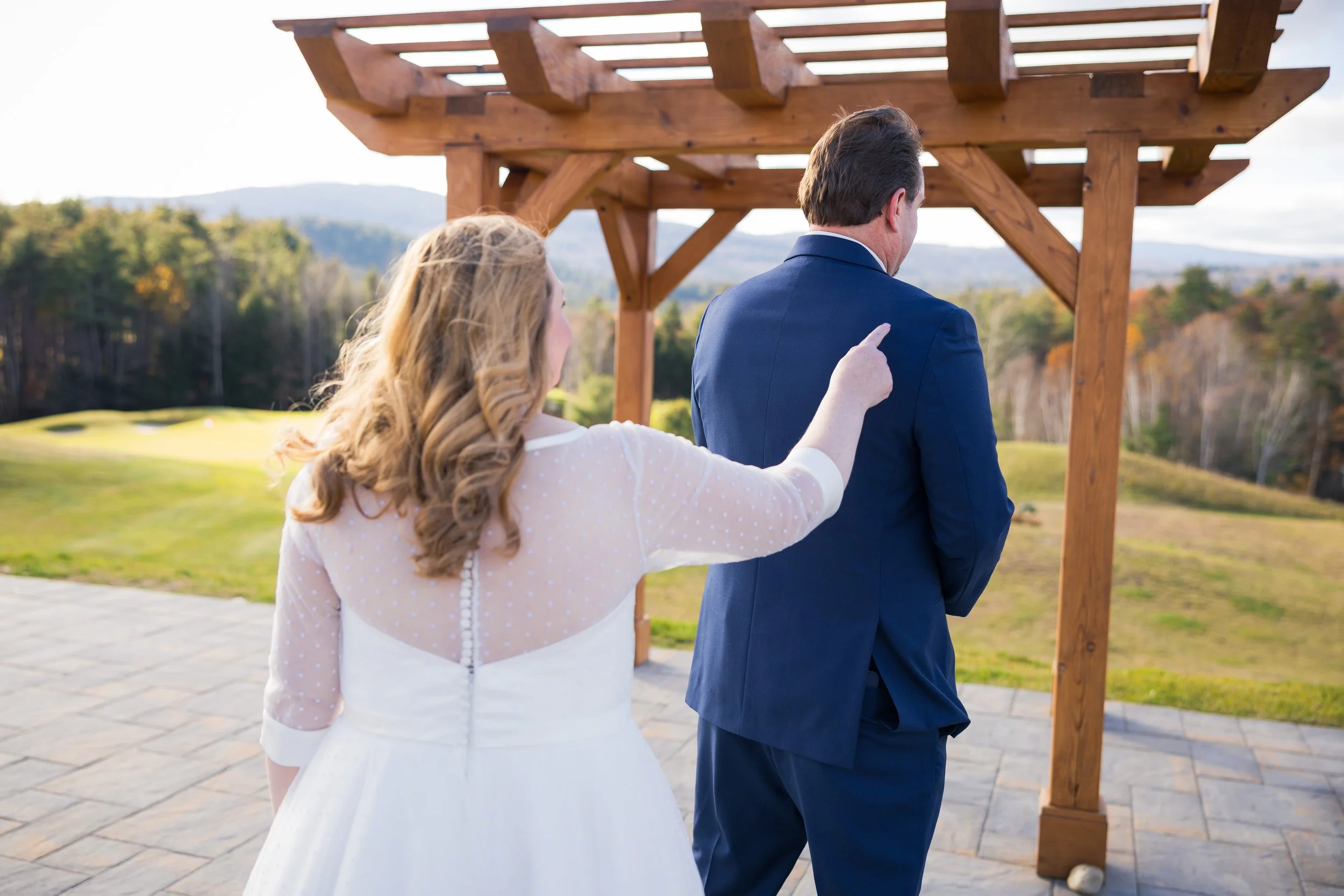 Owls-Nest-Thornton-NH-wedding-Brown-111123-HRZ-91.jpg