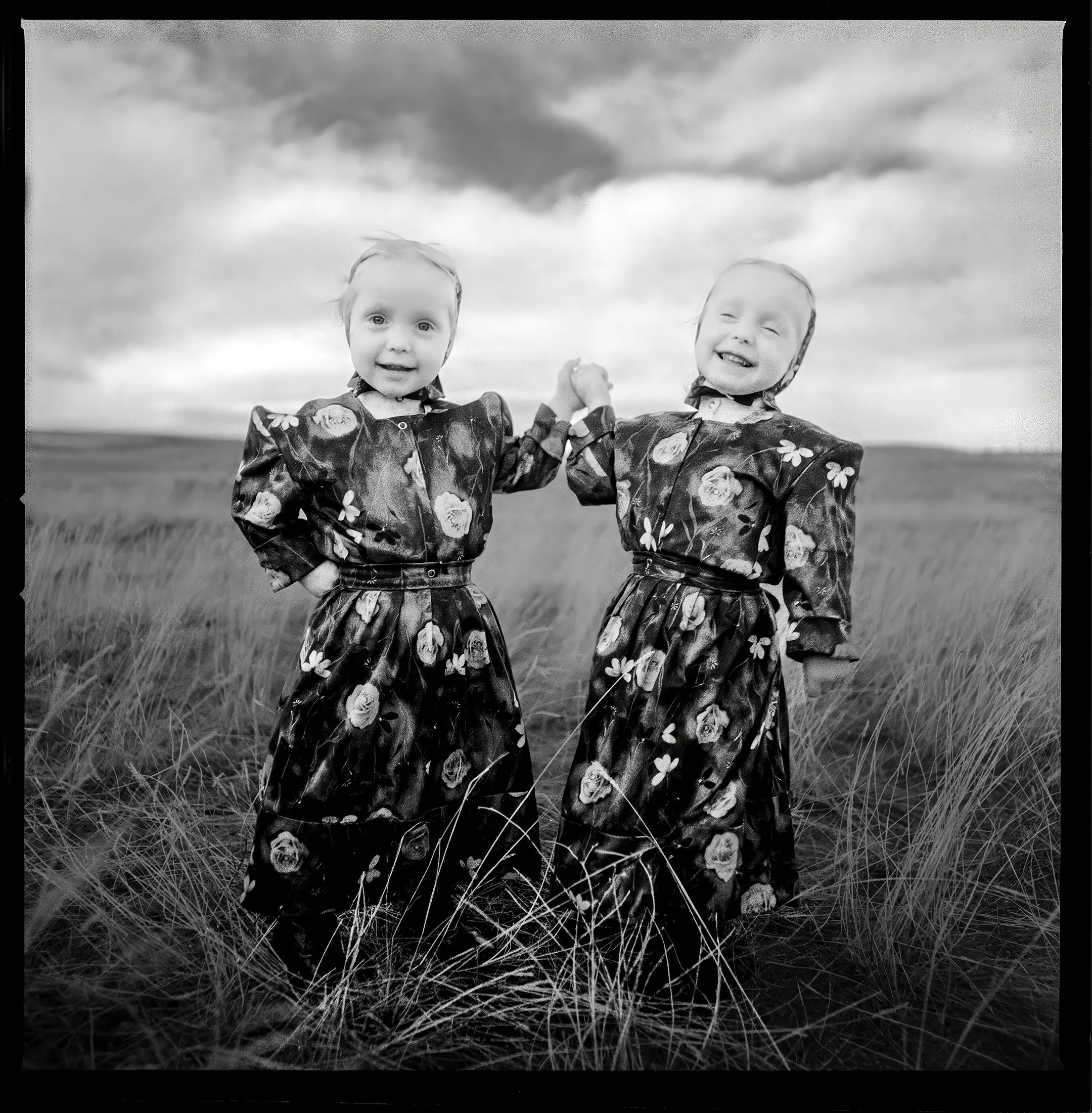 Hutterite Twins 2001_2.jpg