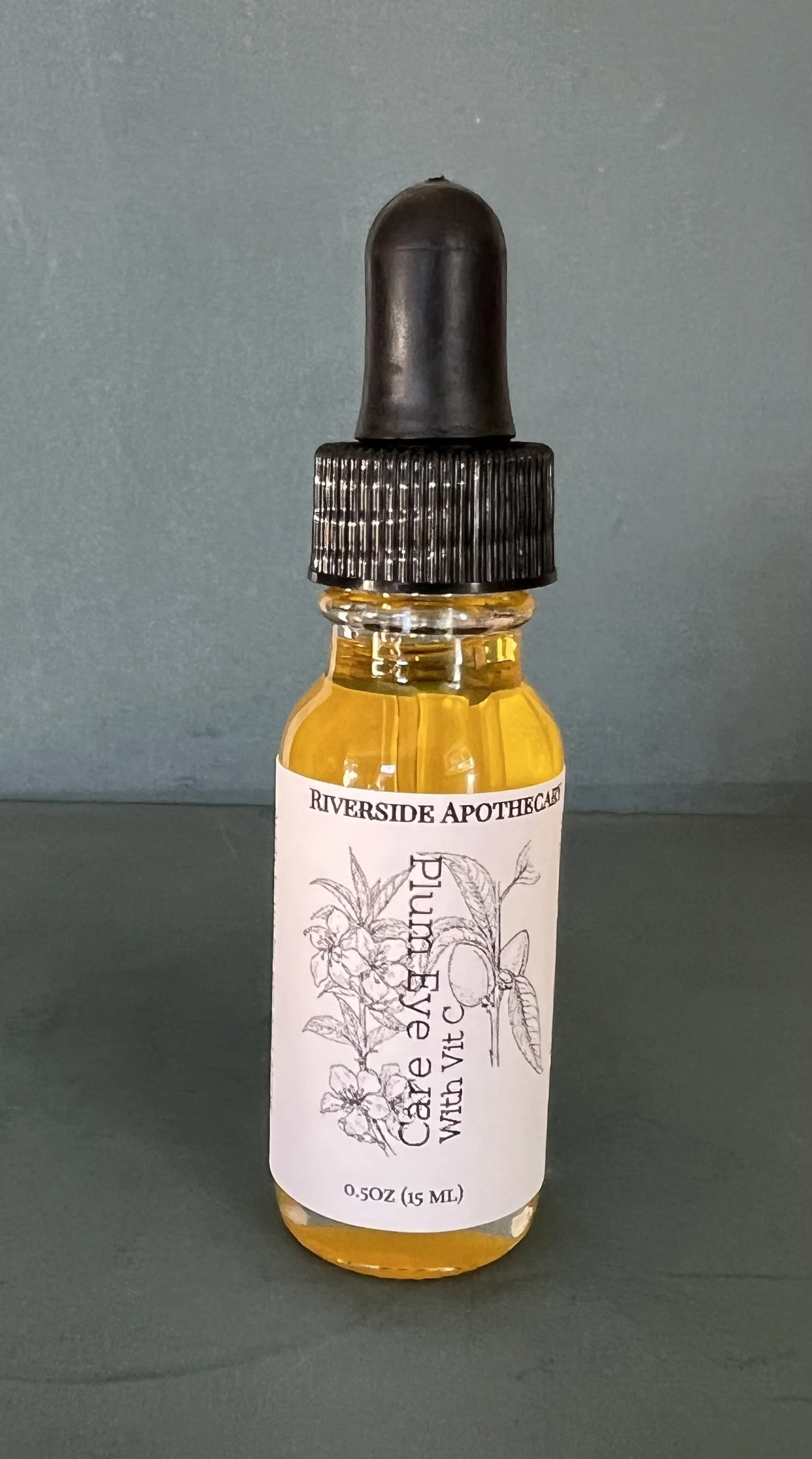 Plum eye serum 15 ml.jpeg