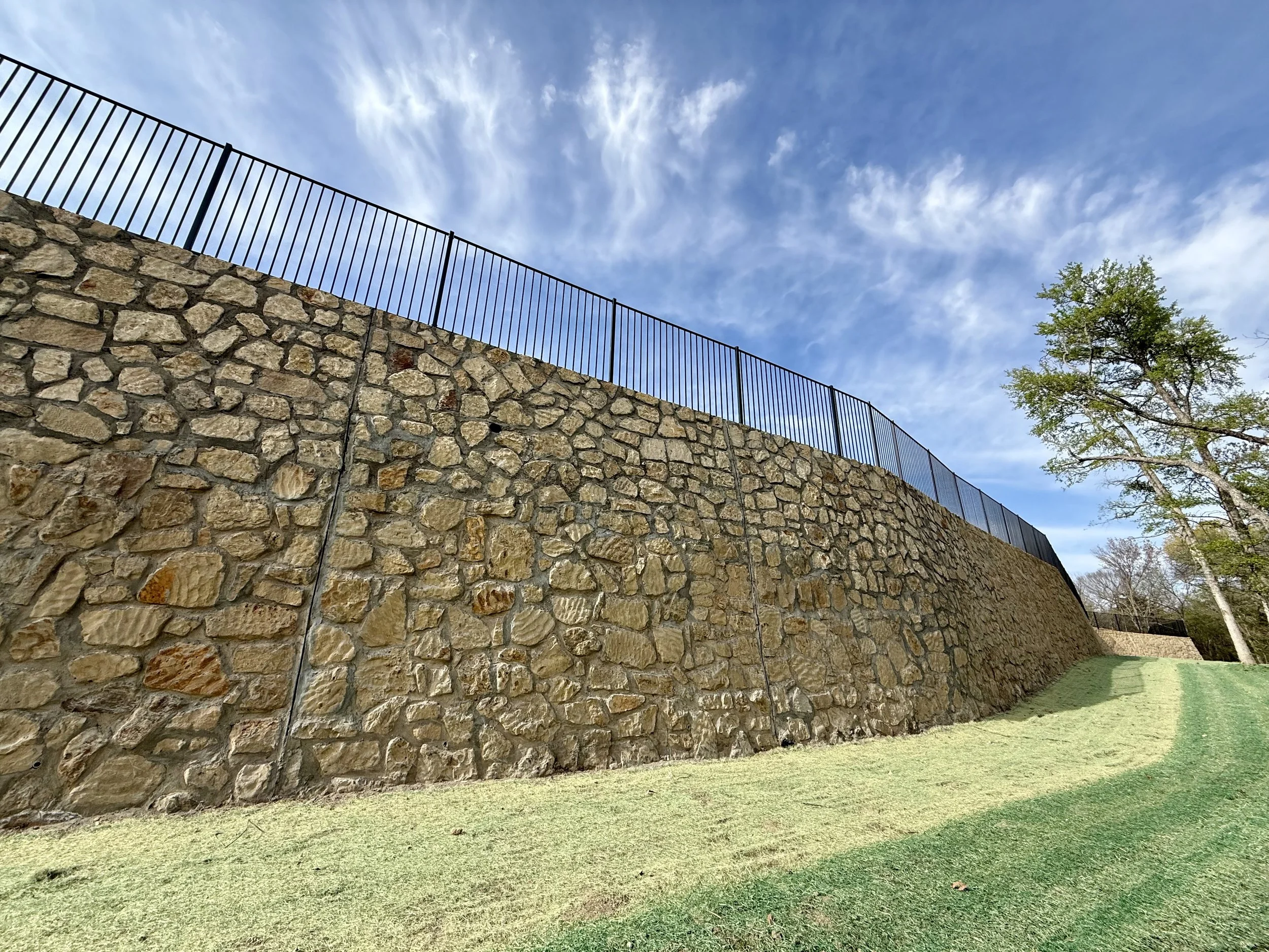 BUILDERS SANDSTONE