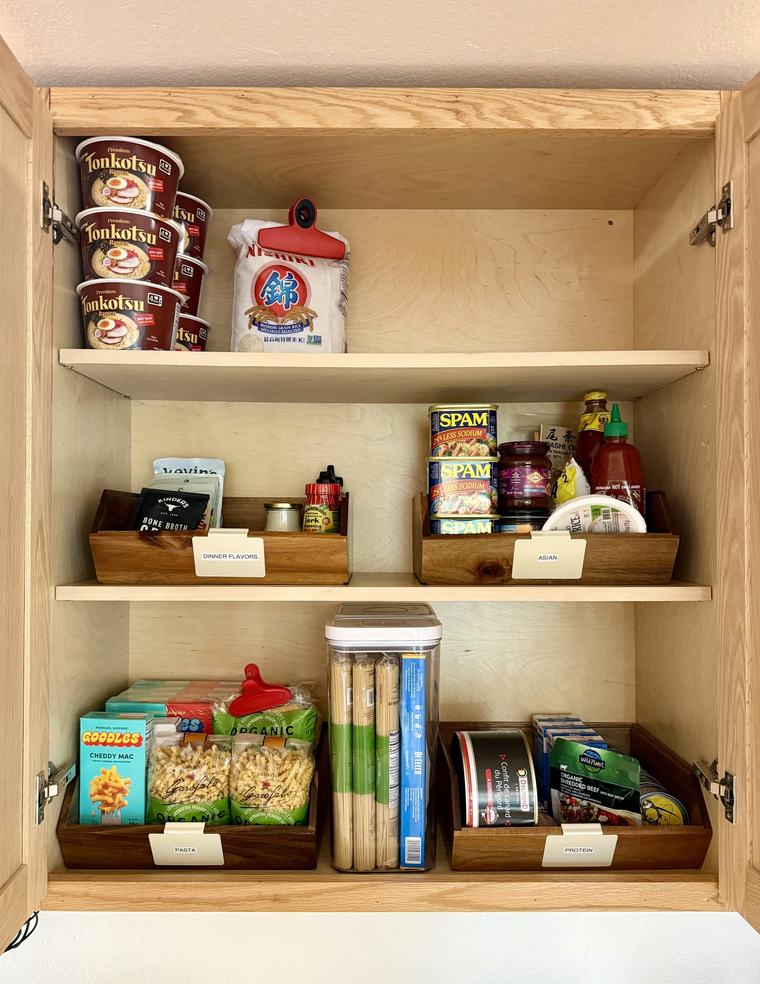 San Diego home organizer pantry www.wellkeptorganizing.com