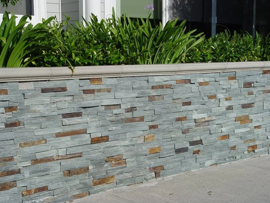 bluestone-veneer-retaining-wall-stone-veneer-maureen-gilmer_5072.jpg