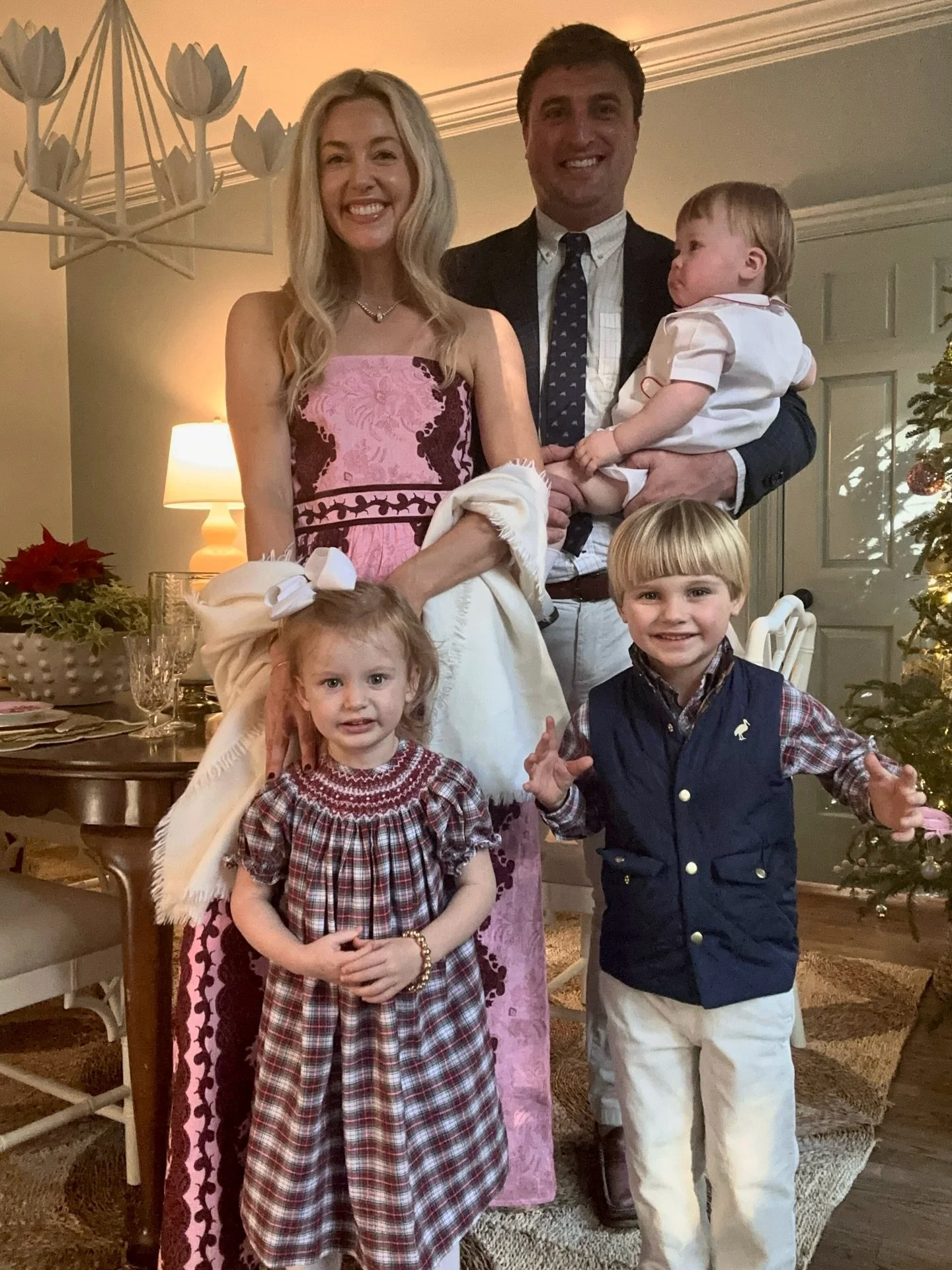 Merriest Christmas!! Wishing everyone the sweetest rest of the holiday season and a happy new year!!