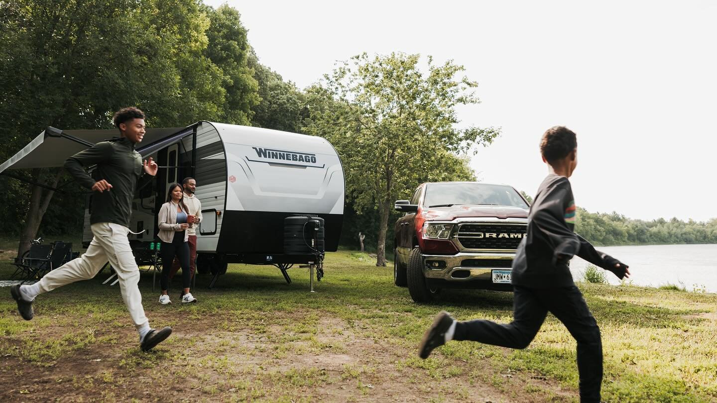 Summer trips in the Winnebago Access with @rally_studios_official for @winnebagorvs 

Production: @rally_studios_official 
Director: @anthonyjaska 
Producer: @mattroussin 
DP: @spencersulflow 
Gaff: @thomas.vandendolder 
Photography: @russellheeter