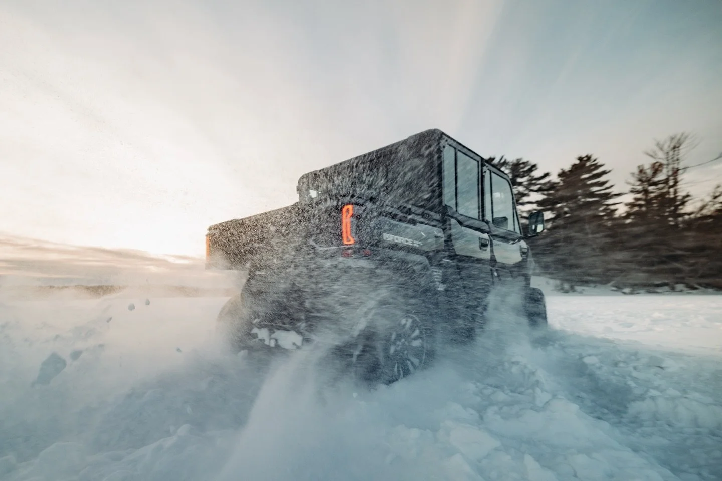 Some fun running shots with @rally_studios_official It takes a solid team to pull off product imagery (both feature and benefits and also product use case scenarios) in the frigid temps. Always a blast pushing it creatively with @anthonyjaska and the