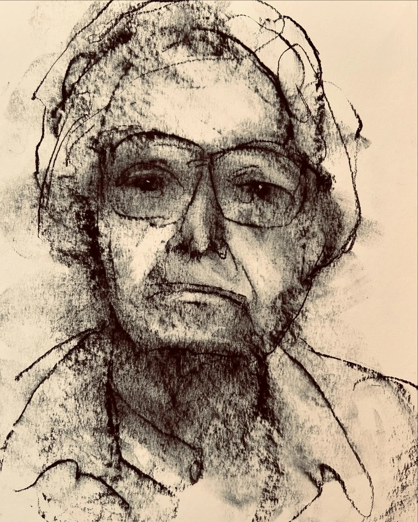 Came in late to yesterday&rsquo;s @drawingisfree_org but glad I made it:)thank you Chloe for your generous spirit and for all those participating 🩶#collectivehumanity #markmaking #emotive #quicksketch #washingtonstudioschool