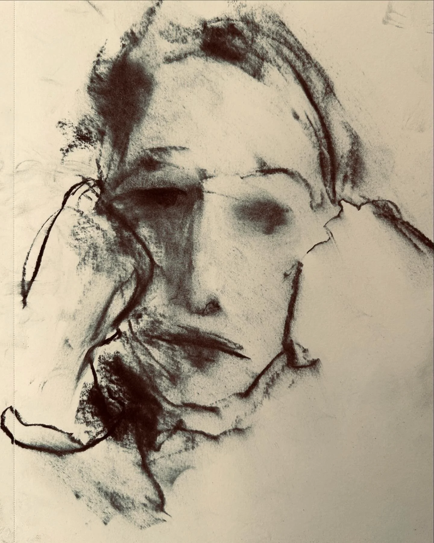 Trying to stay loose and experimental mostly blind contouring with @drawingisfree_org. Two minute ish to the length of a song. Good antidote to #thewayifeeltoday #blindcontour#markmaking #nitram #experiment #washingtonstudioschool #keepcalmandcarryon