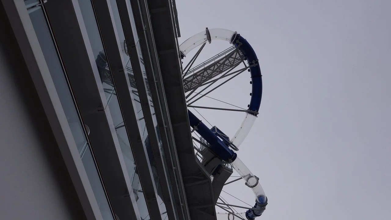 The Ocean Loops Slide on Norwegian Bliss 