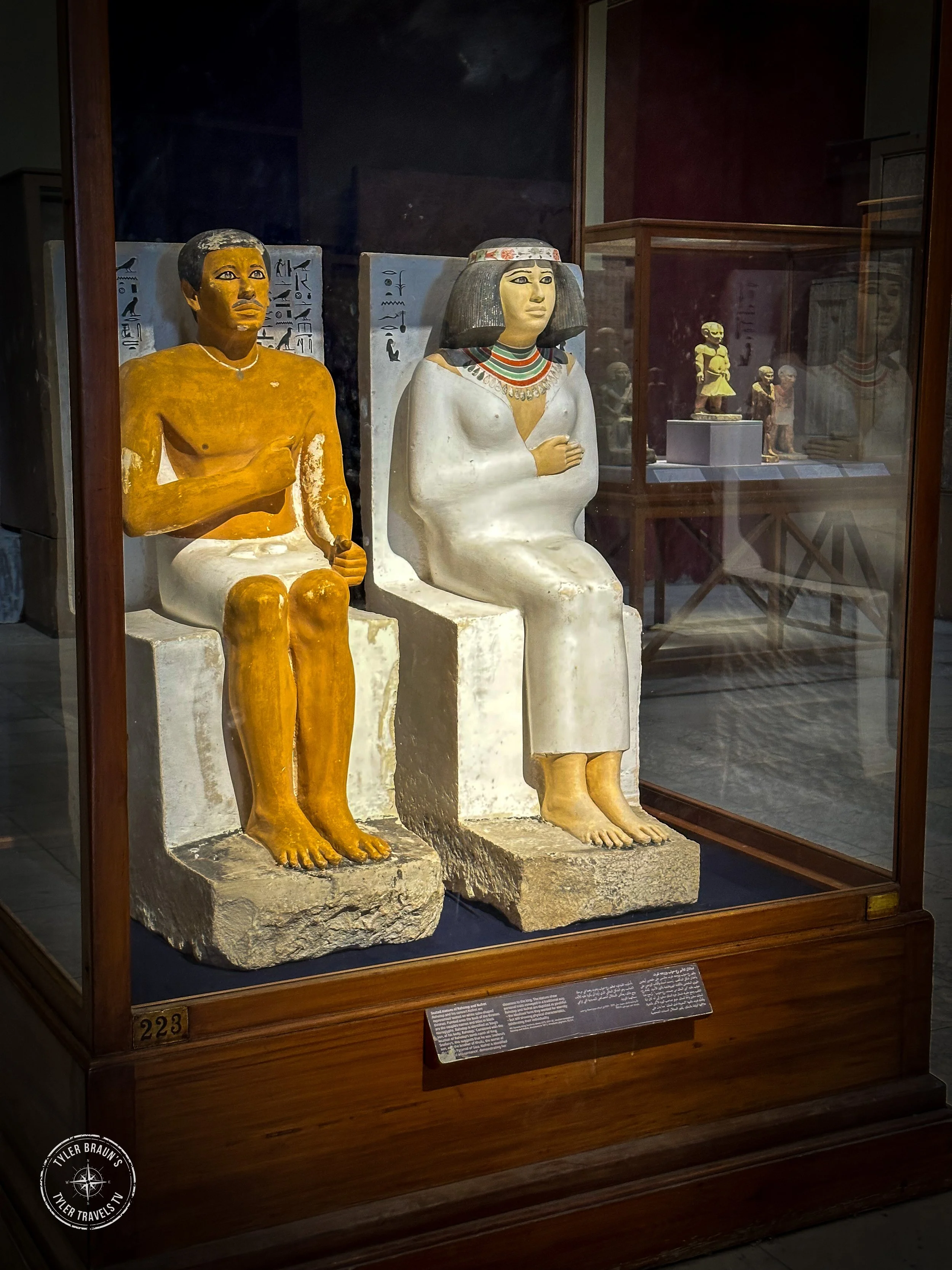 Statue of Rahotep & Nofret, Egyptian Museum Cairo