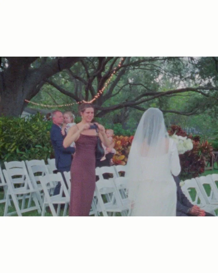 There&rsquo;s something about garden weddings that just works. For Day 7 of the Super 8 series, this Davis Island Garden Club wedding felt like a perfect reminder of why film still matters. This entire week was inspired by Kodak&rsquo;s Eight Days of