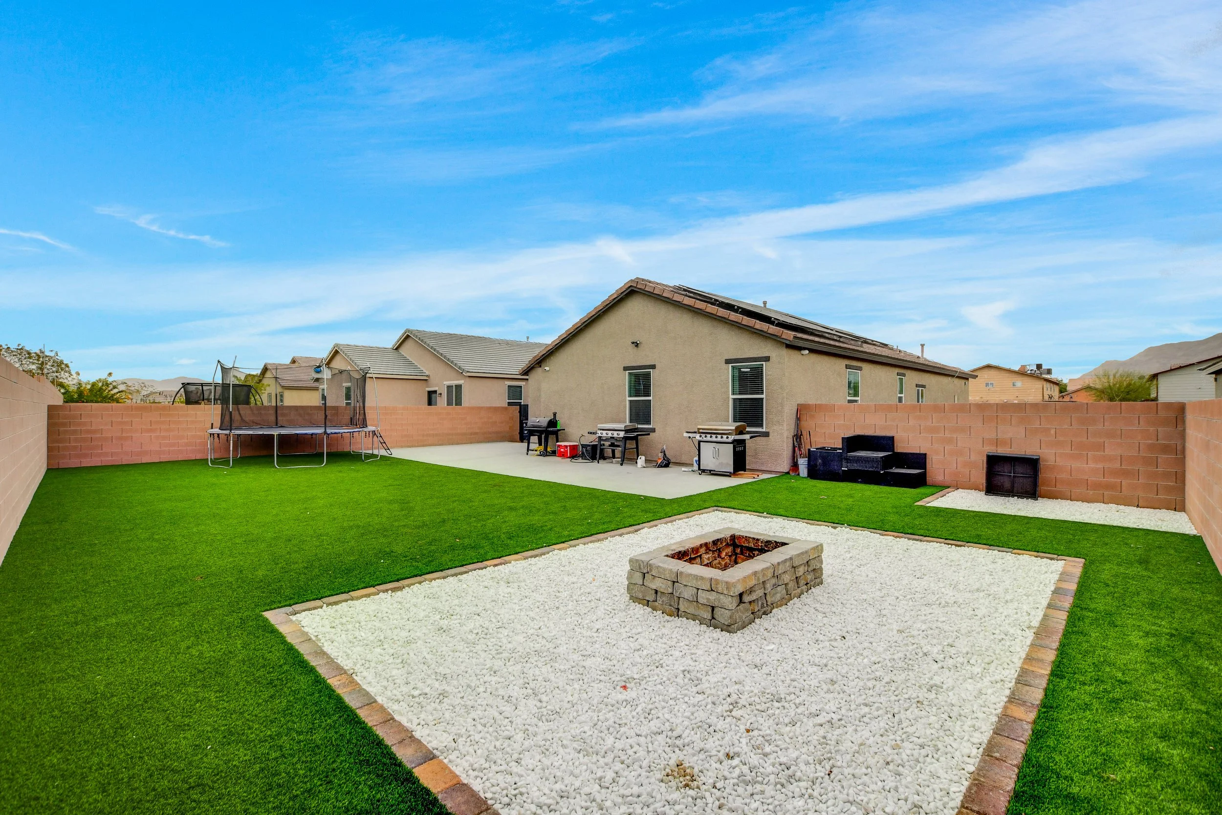 1813 Classic Novel St 046.jpg