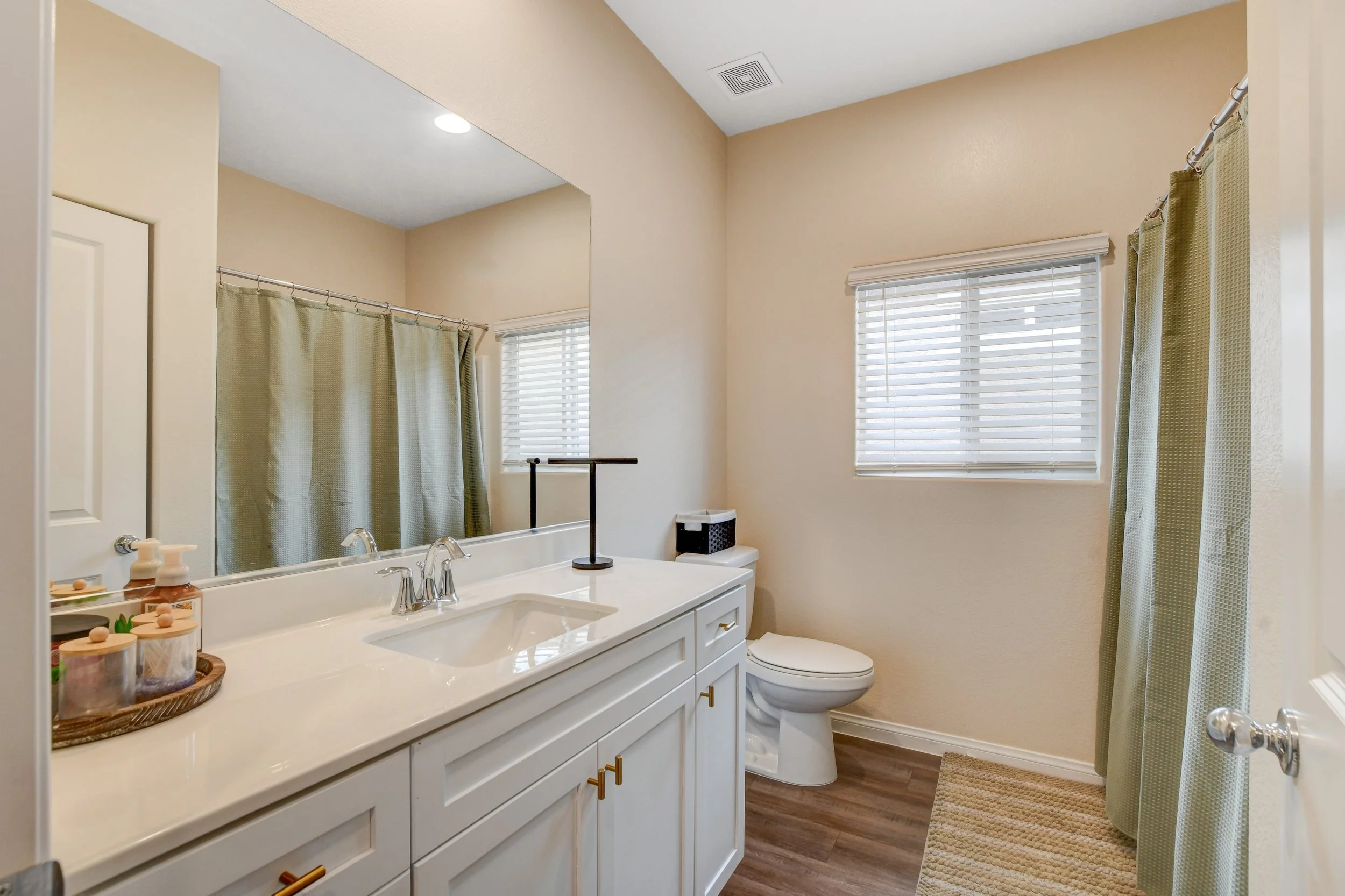 1813 Classic Novel St 012.jpg