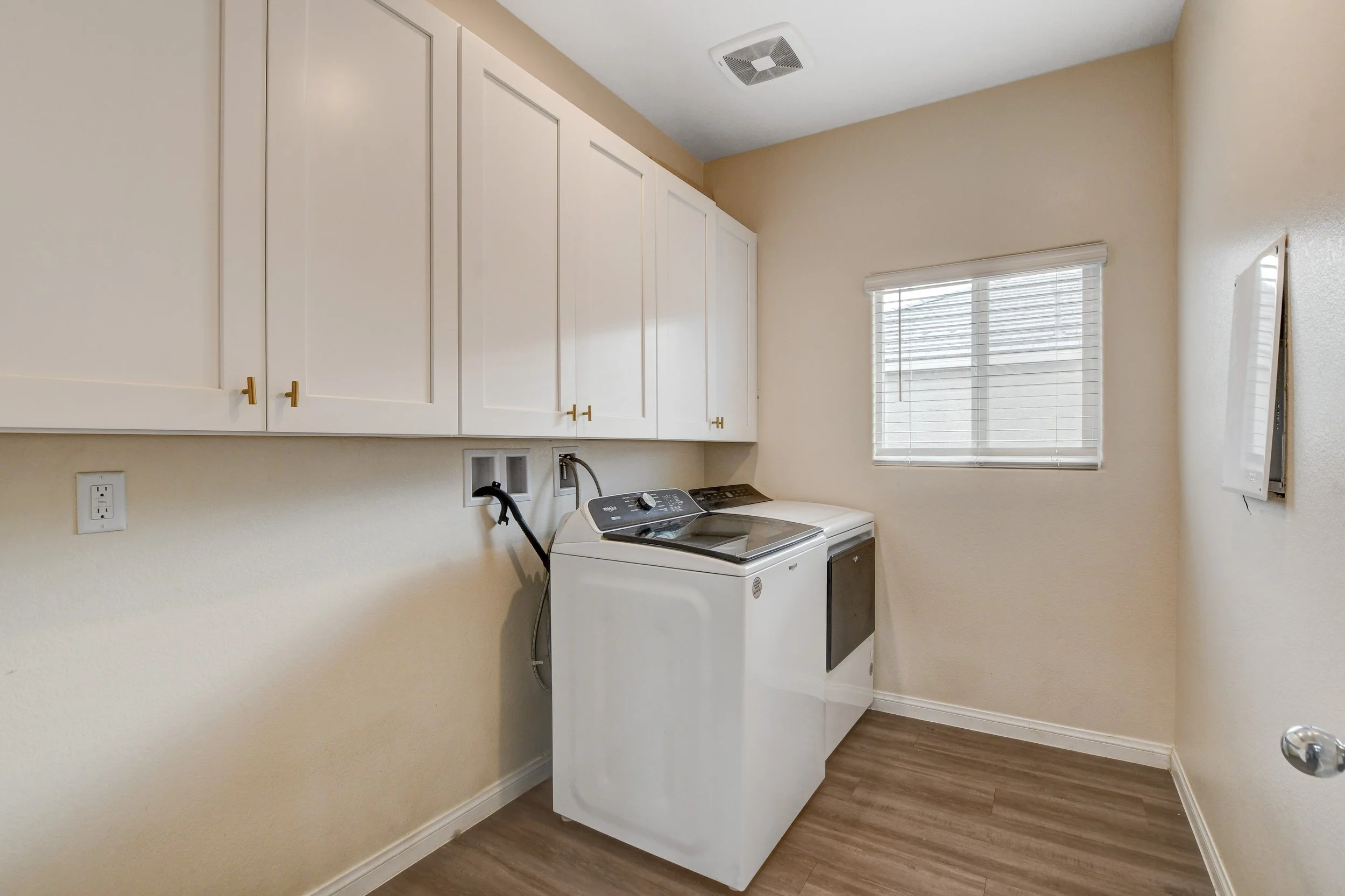 1813 Classic Novel St 023.jpg